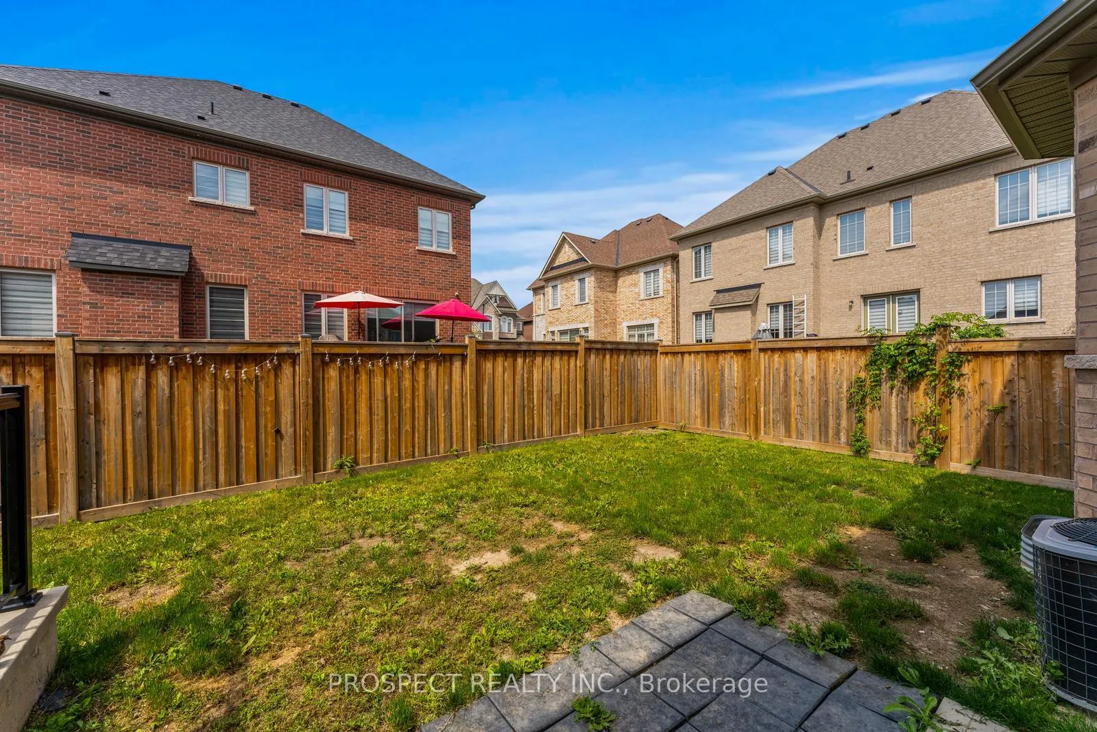 Photo 41 of 15 Lyle Way, Brampton, Northwest Brampton — HOMEH