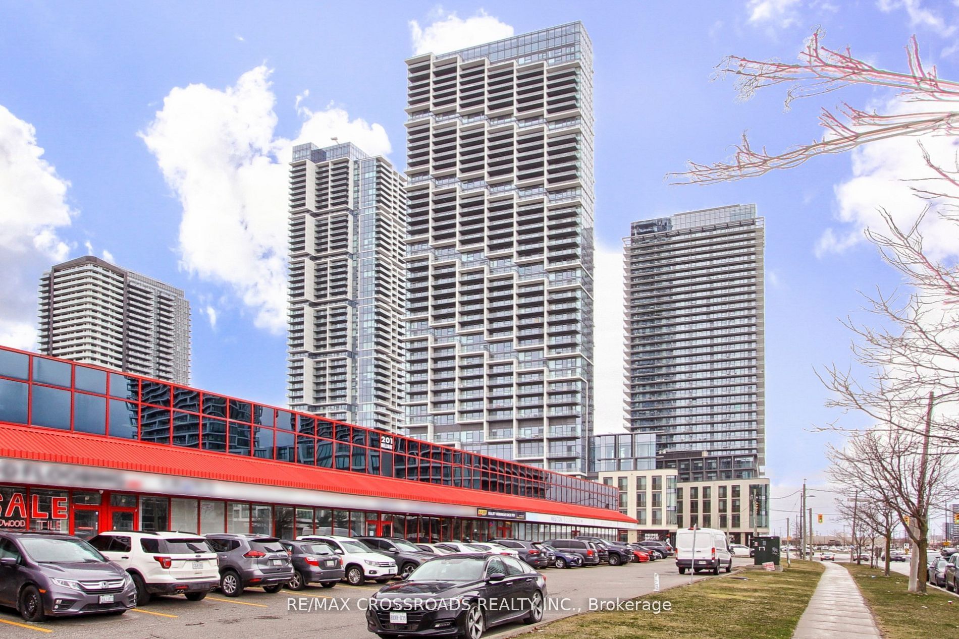 Front of Unit 2511, 1000 Portage Parkway