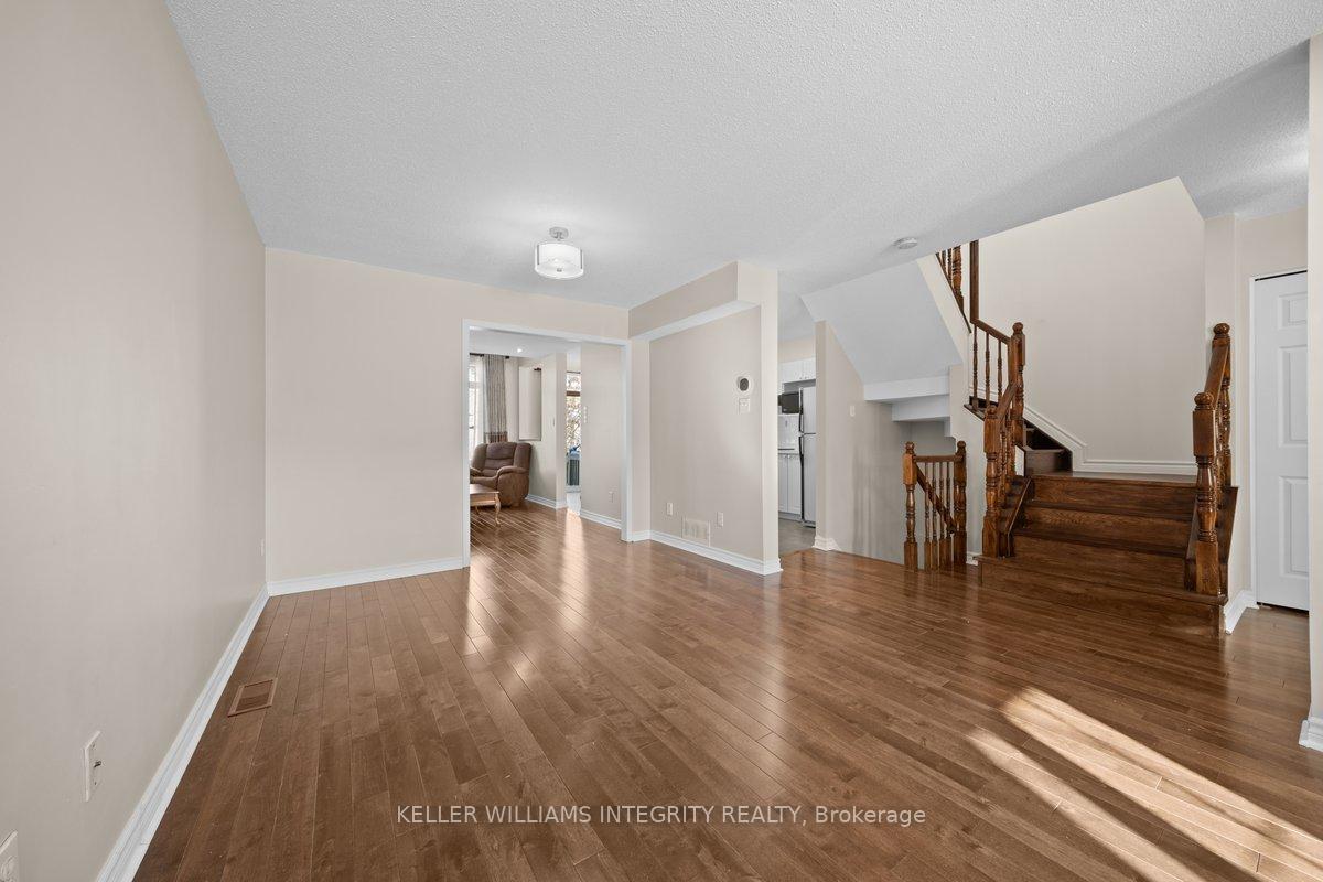 Photo 6 of 23 Drumso Street, Ottawa, Hunt Club Park/Greenboro — HOMEH
