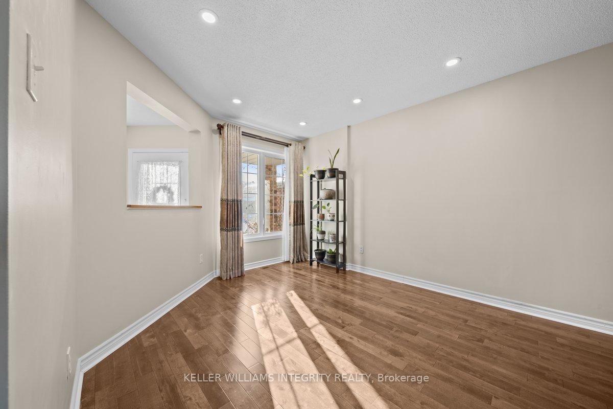 Photo 8 of 23 Drumso Street, Ottawa, Hunt Club Park/Greenboro — HOMEH