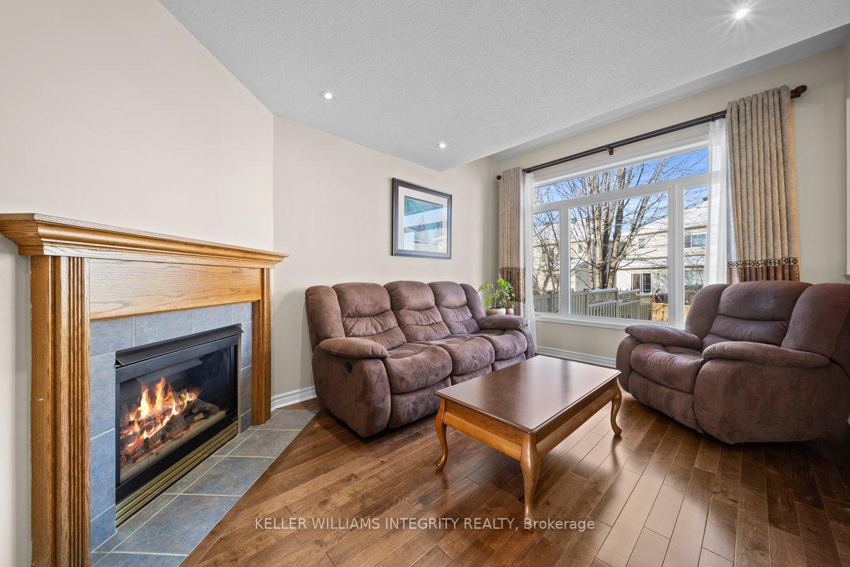 Photo 11 of 23 Drumso Street, Ottawa, Hunt Club Park/Greenboro — HOMEH