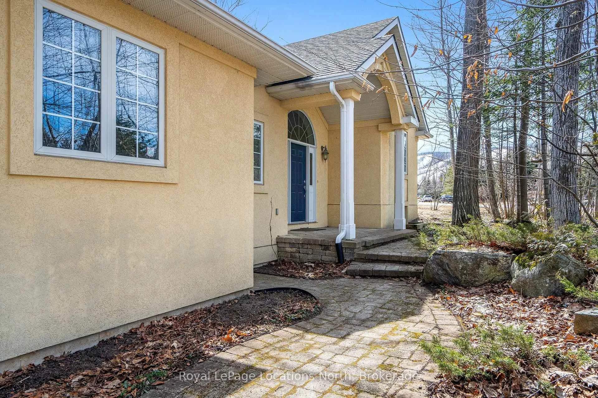 Photo 4 of 130 Cortina Crescent, Blue Mountains — HOMEH