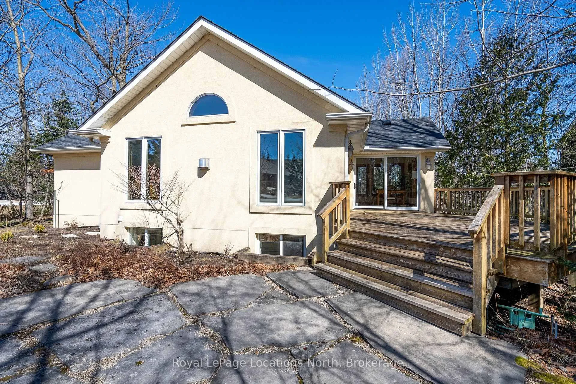 Photo 10 of 130 Cortina Crescent, Blue Mountains — HOMEH