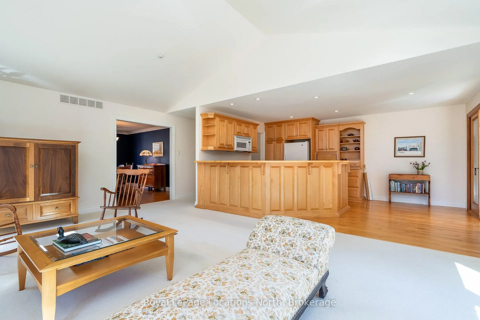 Photo 12 of 130 Cortina Crescent, Blue Mountains — HOMEH