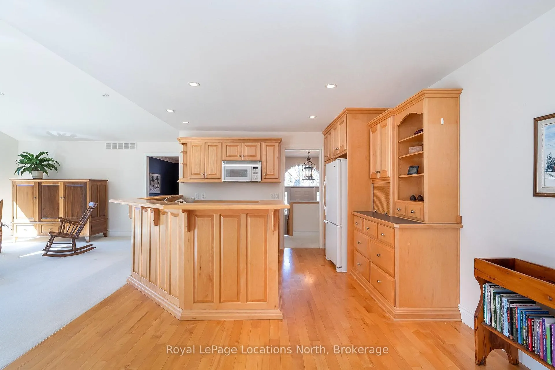 Photo 16 of 130 Cortina Crescent, Blue Mountains — HOMEH