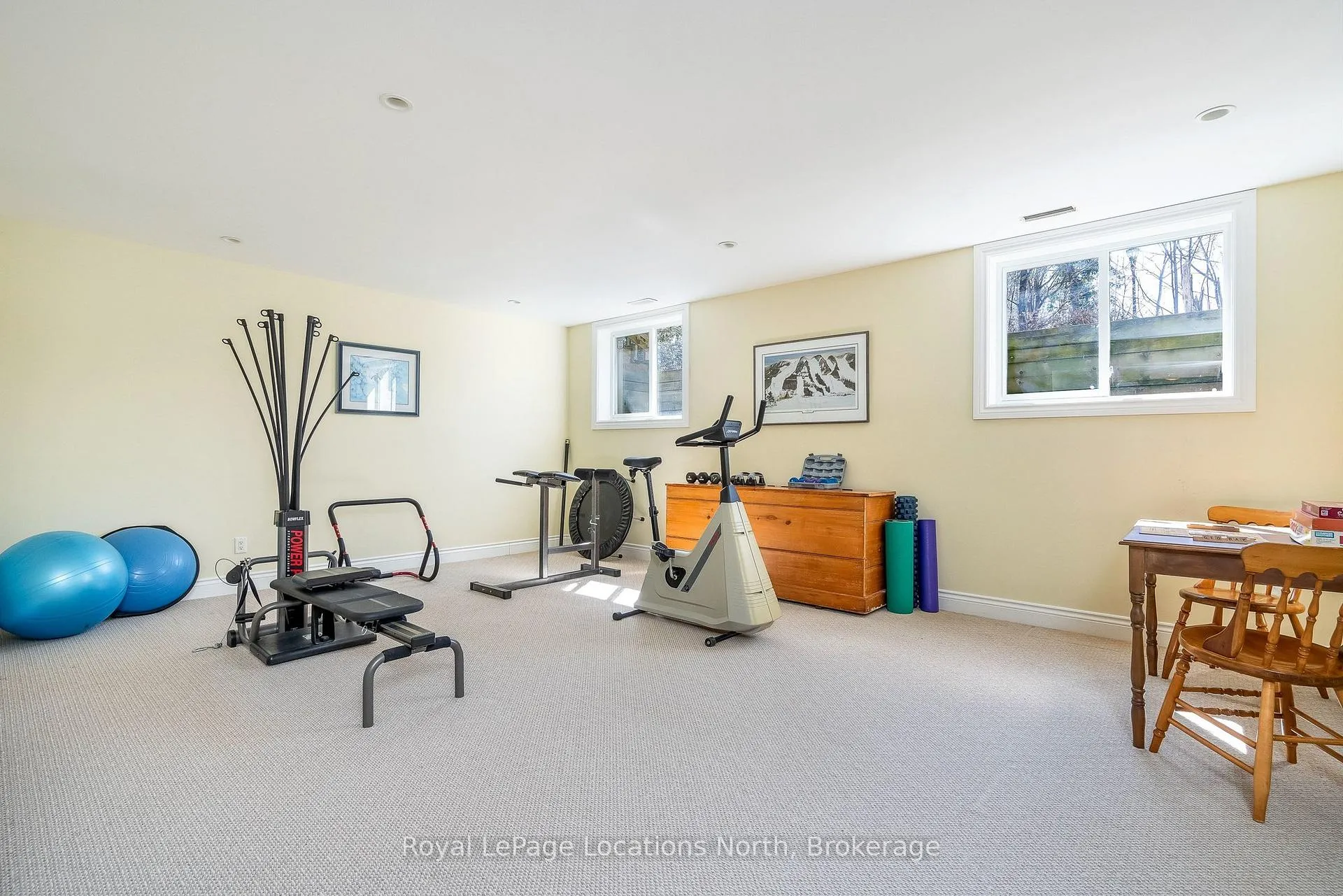 Photo 32 of 130 Cortina Crescent, Blue Mountains — HOMEH