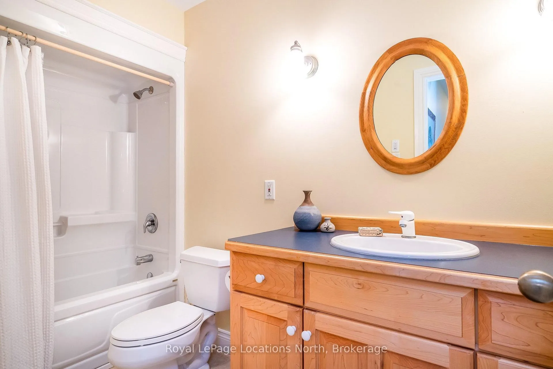 Photo 33 of 130 Cortina Crescent, Blue Mountains — HOMEH
