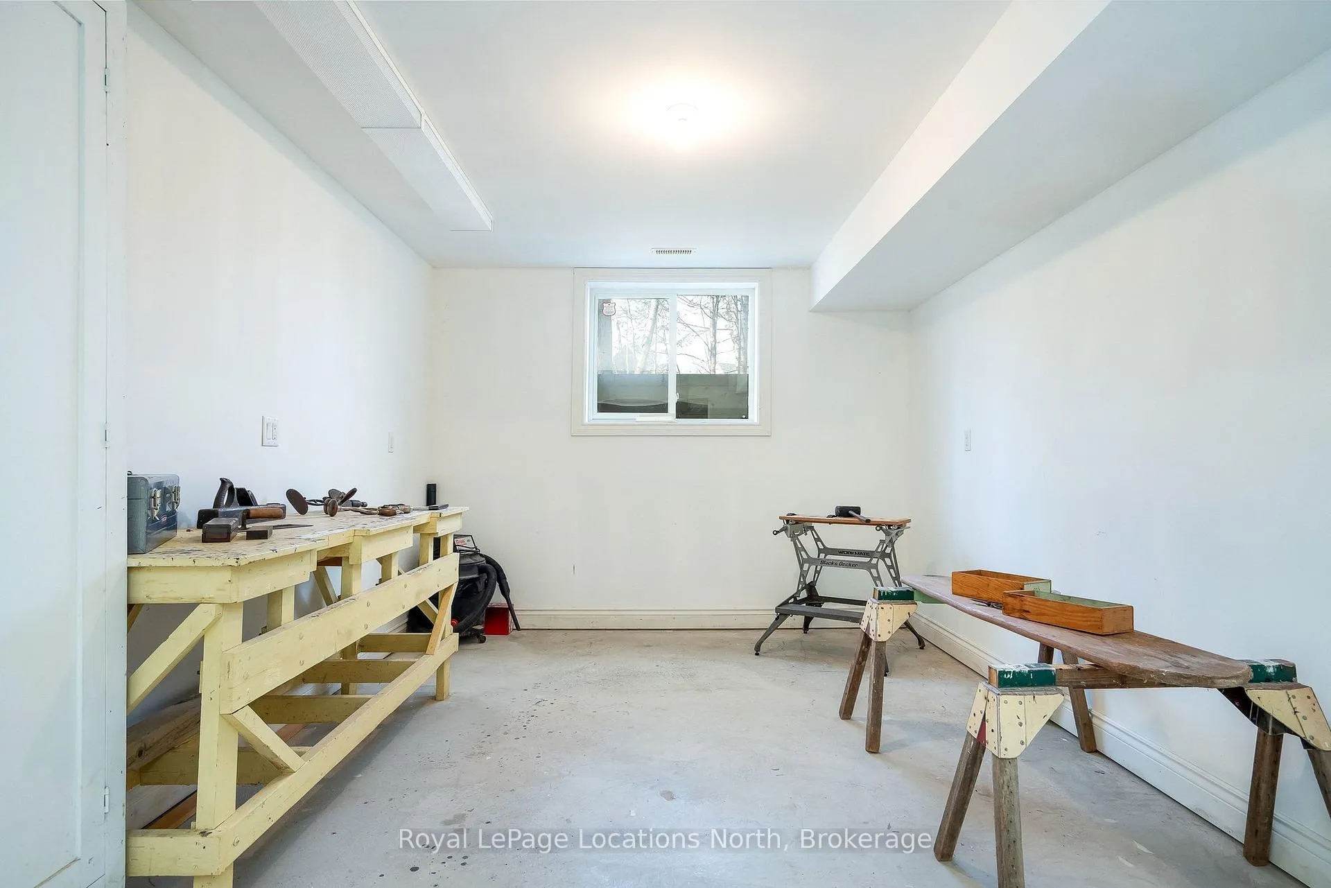 Photo 34 of 130 Cortina Crescent, Blue Mountains — HOMEH