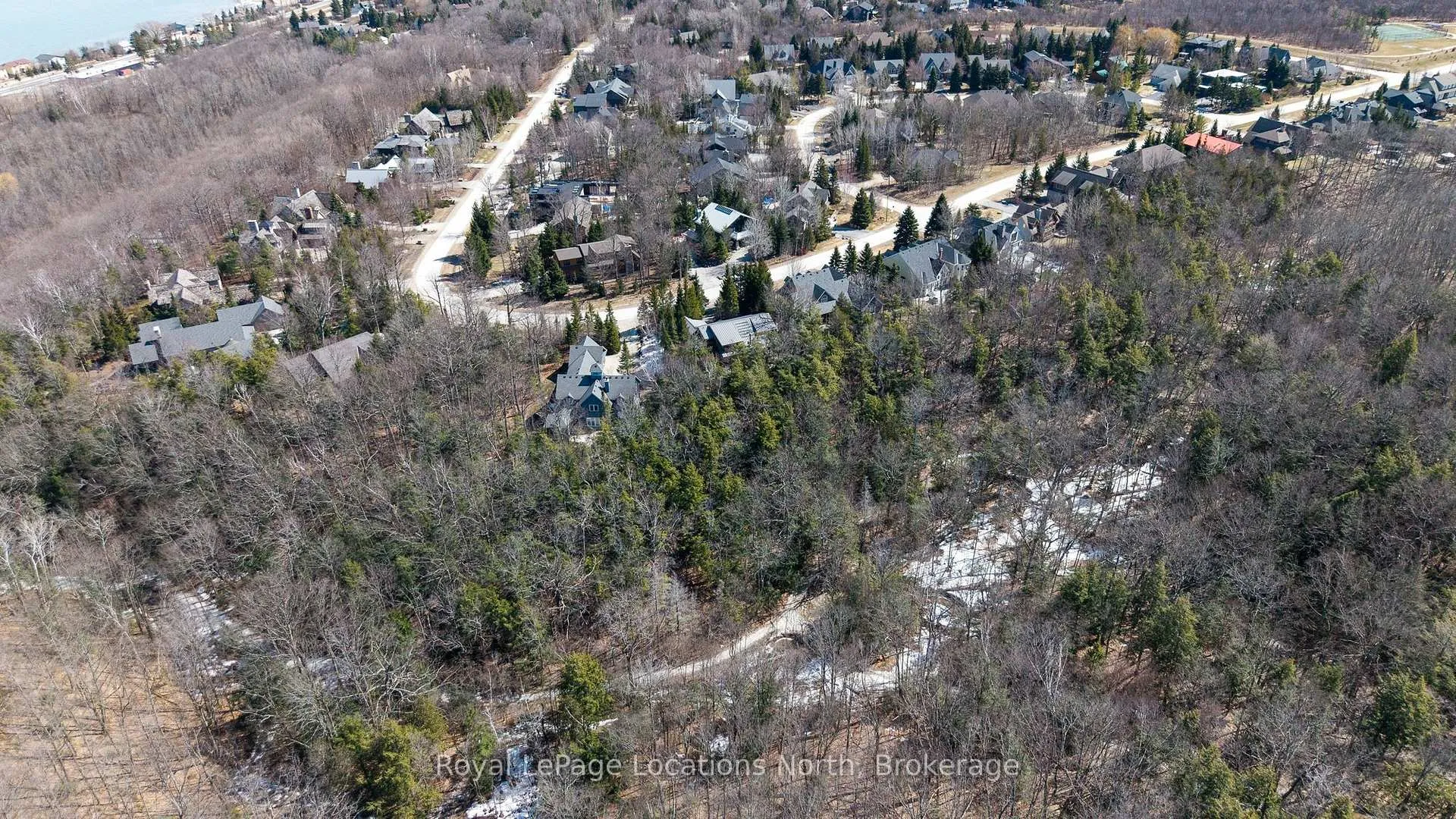 Photo 43 of 130 Cortina Crescent, Blue Mountains — HOMEH