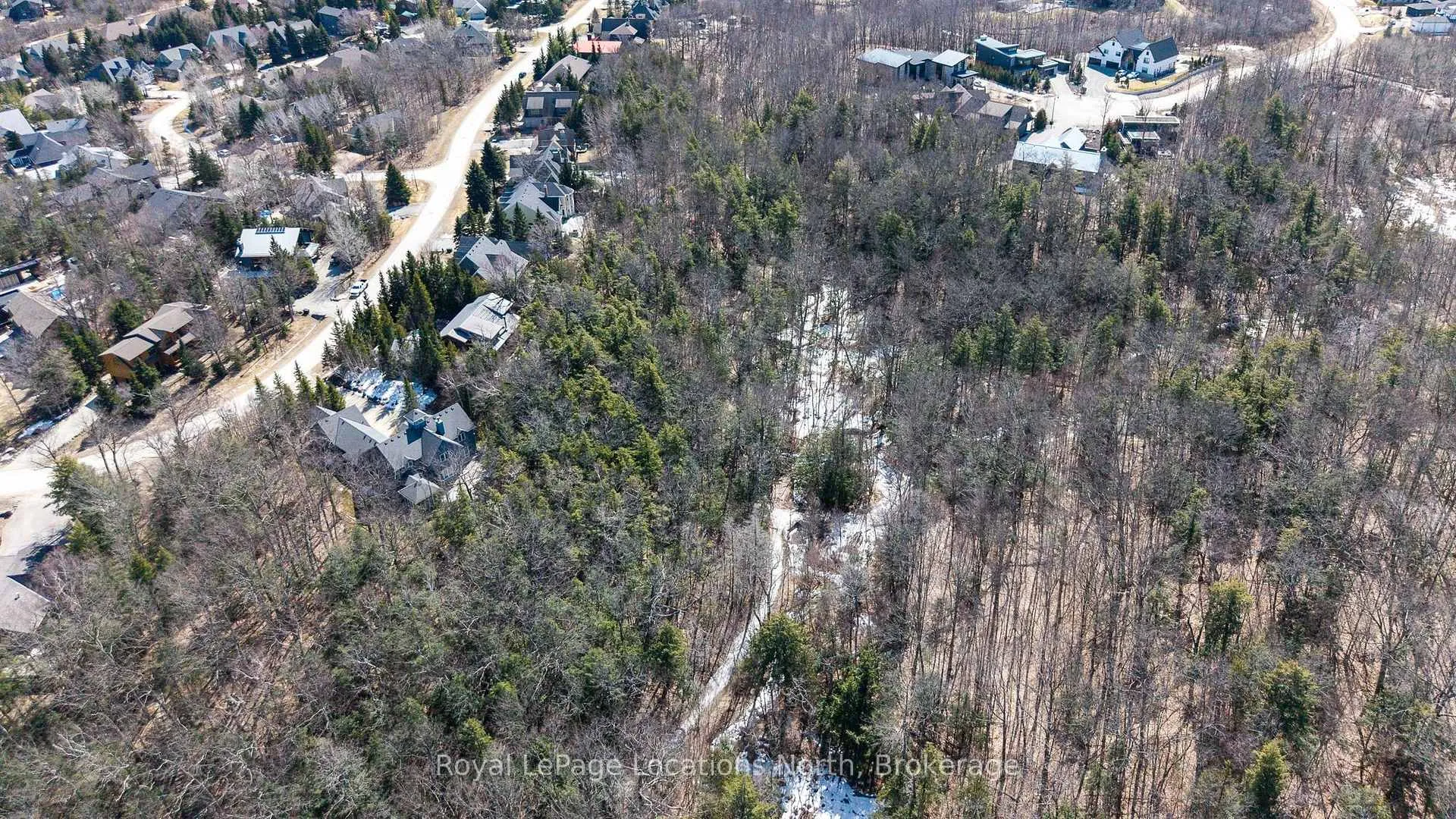 Photo 44 of 130 Cortina Crescent, Blue Mountains — HOMEH