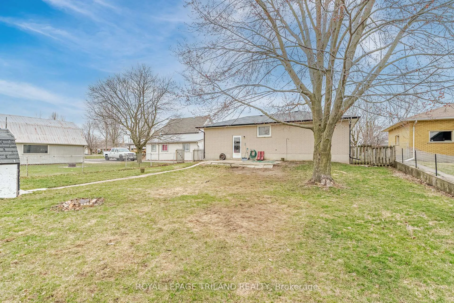 Photo 46 of 408 John Street, Aylmer — HOMEH