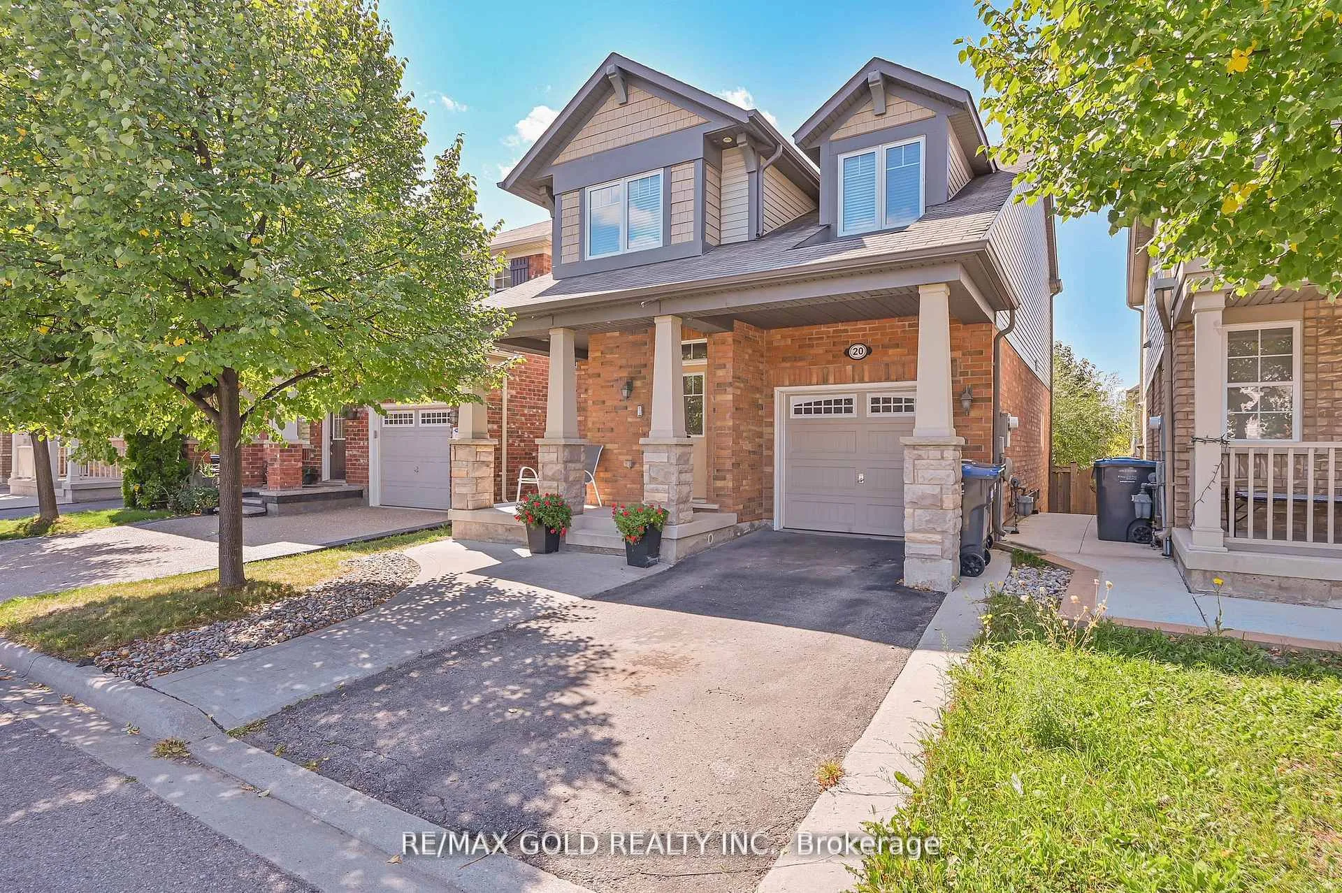 Photo 1 of 20 Meadowcrest Lane, Brampton, Northwest Brampton — HOMEH
