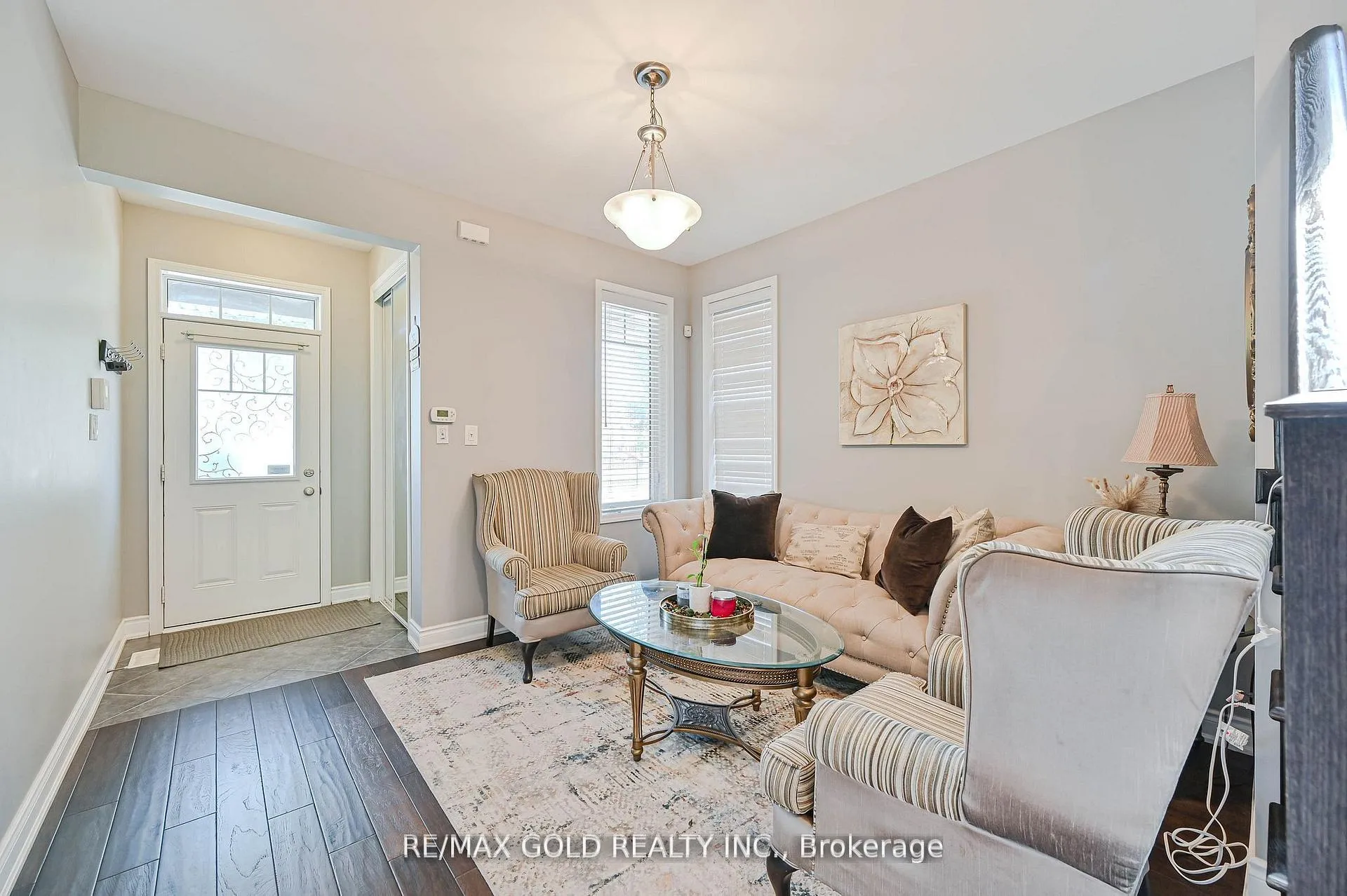 Photo 6 of 20 Meadowcrest Lane, Brampton, Northwest Brampton — HOMEH