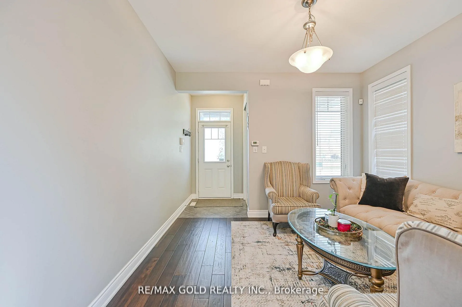 Photo 7 of 20 Meadowcrest Lane, Brampton, Northwest Brampton — HOMEH