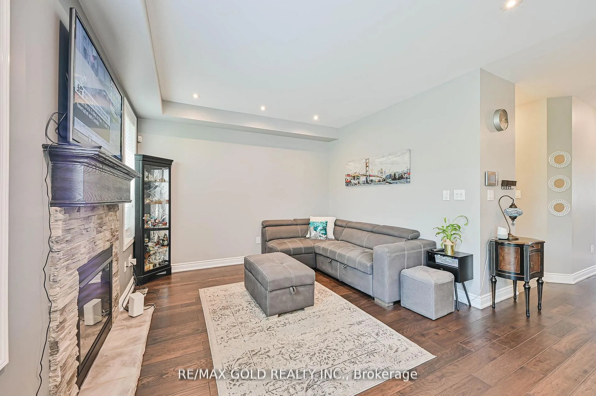 Photo 17 of 20 Meadowcrest Lane, Brampton, Northwest Brampton — HOMEH