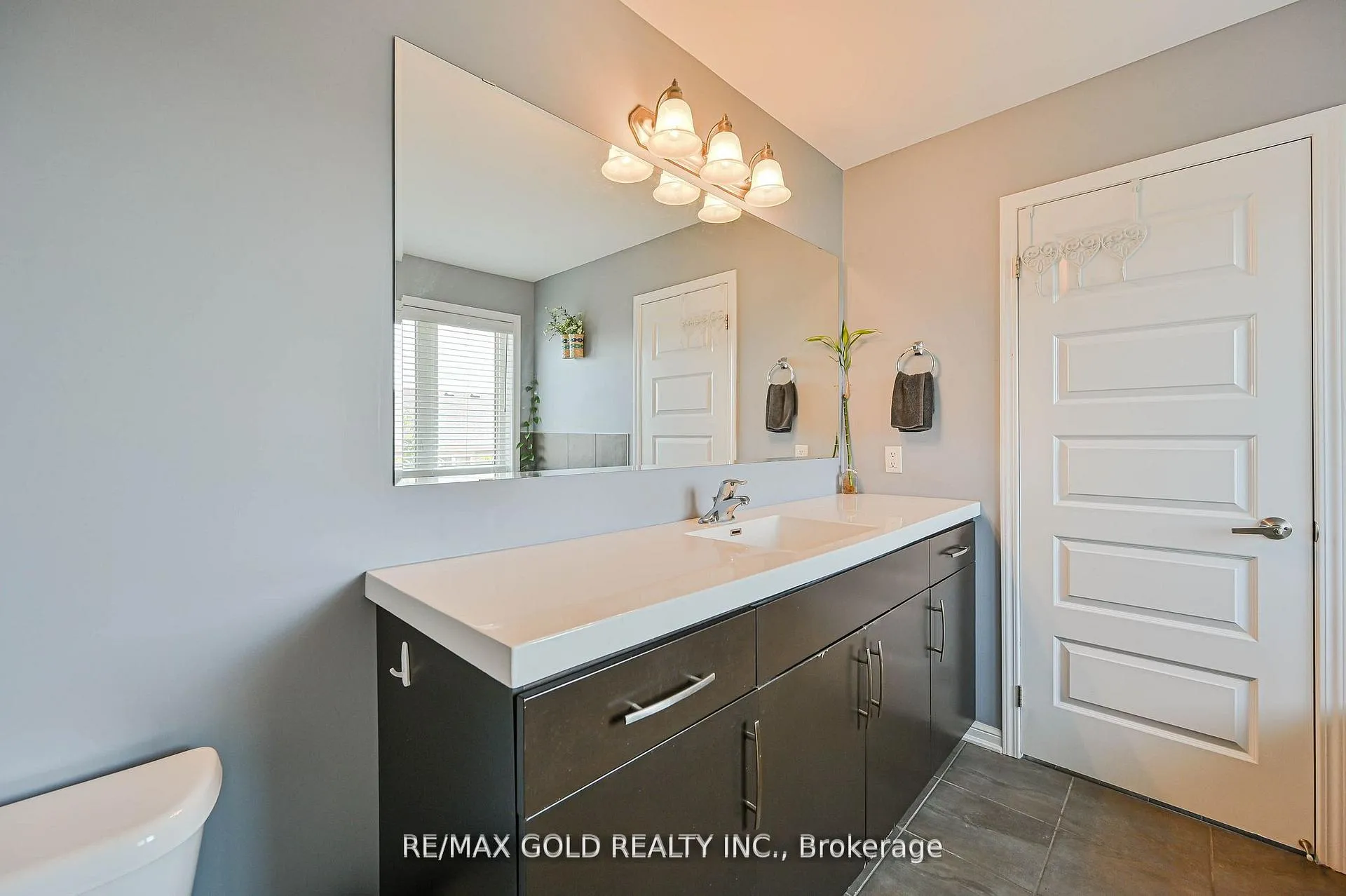 Photo 30 of 20 Meadowcrest Lane, Brampton, Northwest Brampton — HOMEH