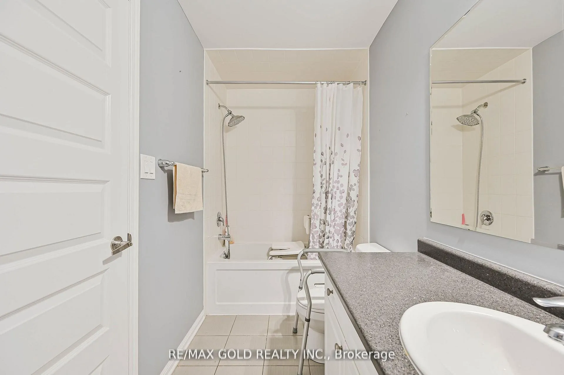 Photo 37 of 20 Meadowcrest Lane, Brampton, Northwest Brampton — HOMEH