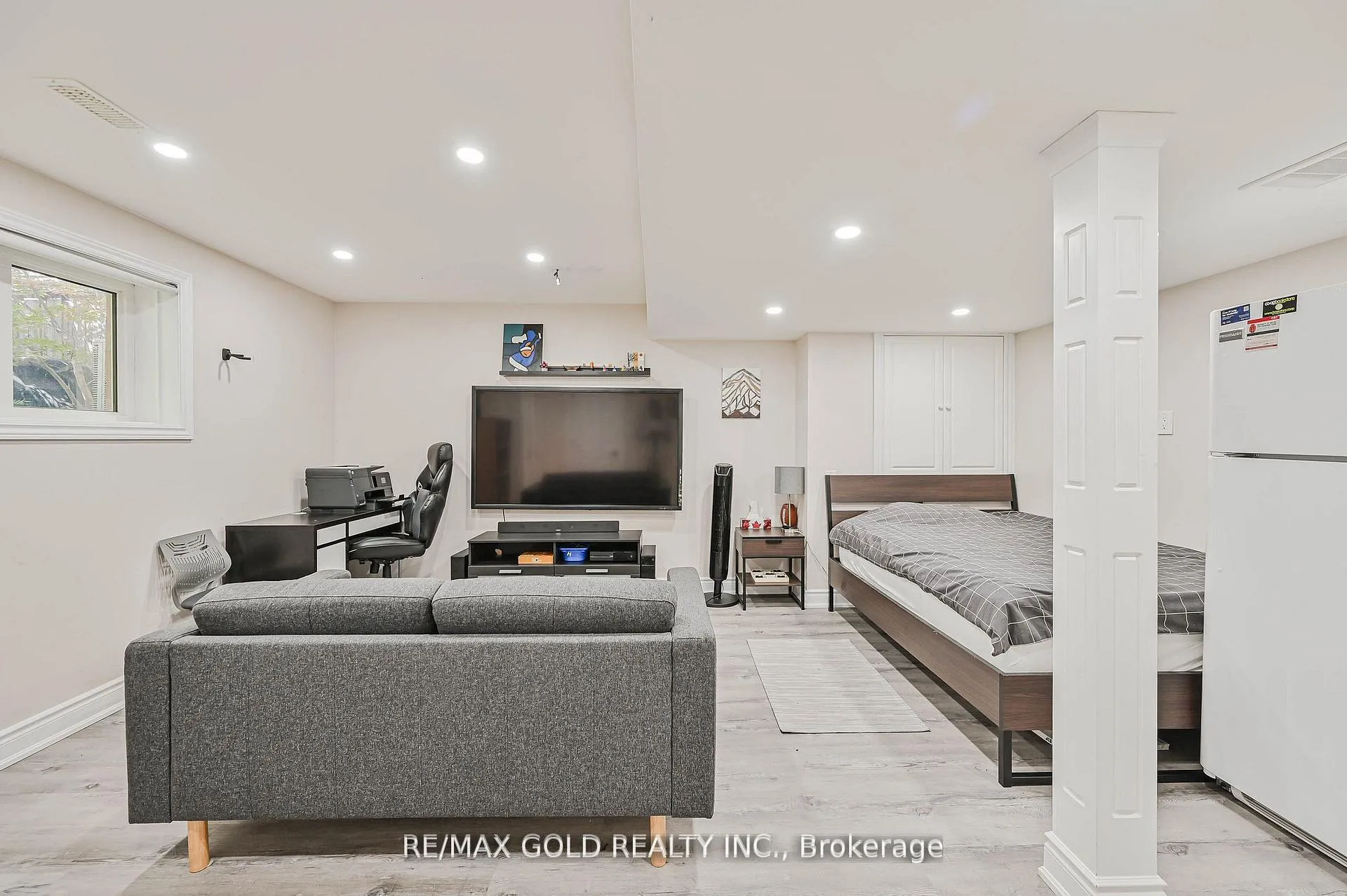 Photo 39 of 20 Meadowcrest Lane, Brampton, Northwest Brampton — HOMEH