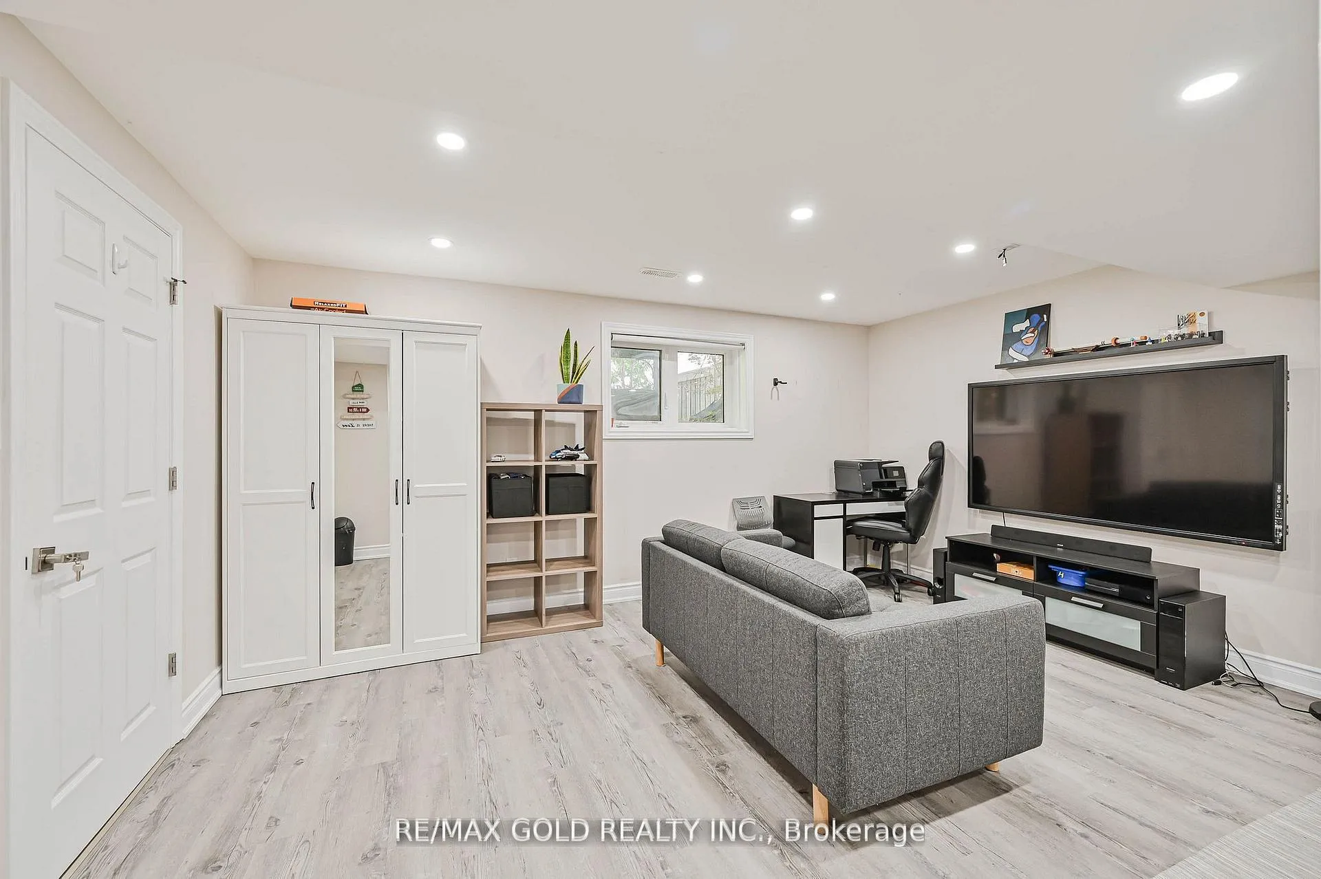 Photo 40 of 20 Meadowcrest Lane, Brampton, Northwest Brampton — HOMEH