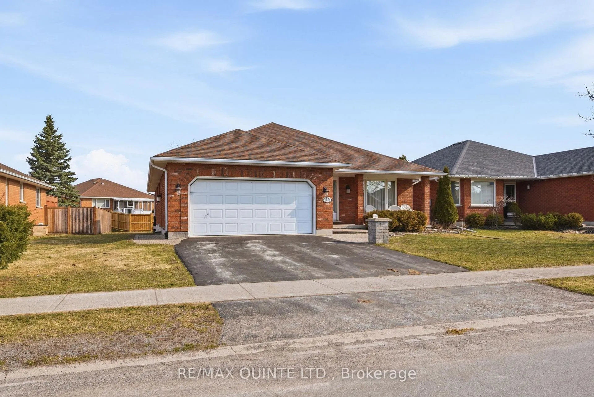 Photo 2 of 20 Sumac Terrace, Belleville, Belleville Ward — HOMEH