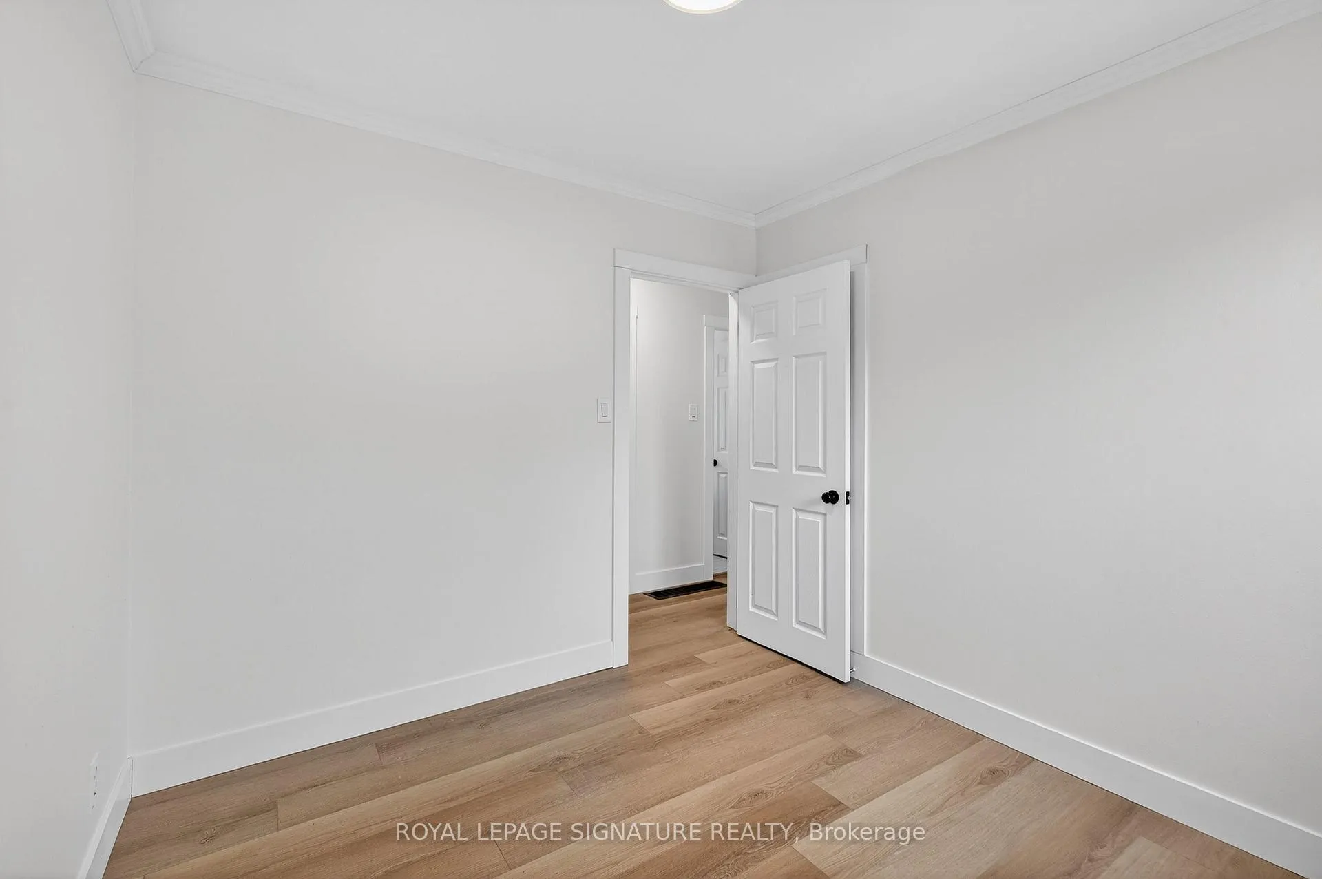 Photo 18 of Unit Main, 724 Balaton Avenue, Pickering, Bay Ridges — HOMEH