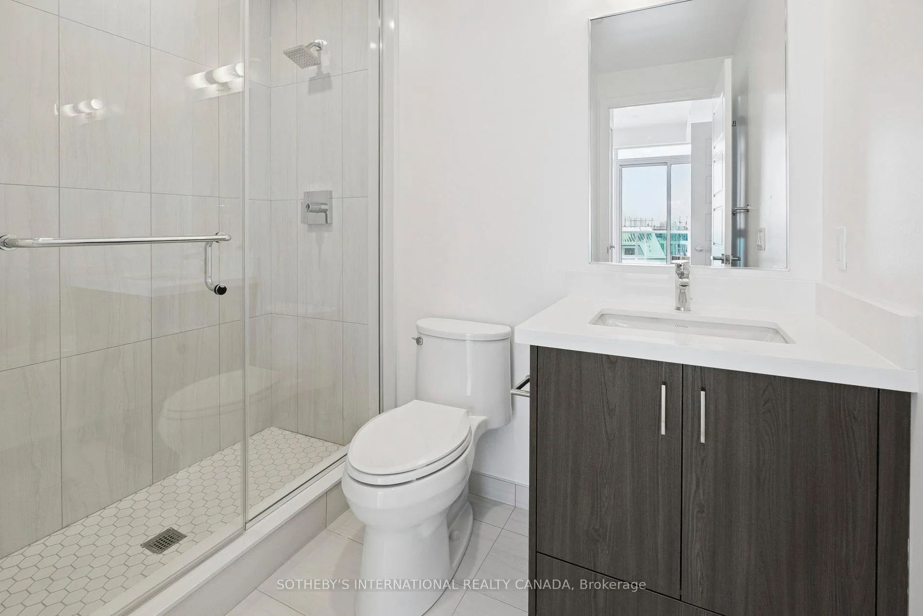 Photo 21 of Unit 621, 333 Sunseeker Avenue E, Innisfil, Rural Innisfil — HOMEH