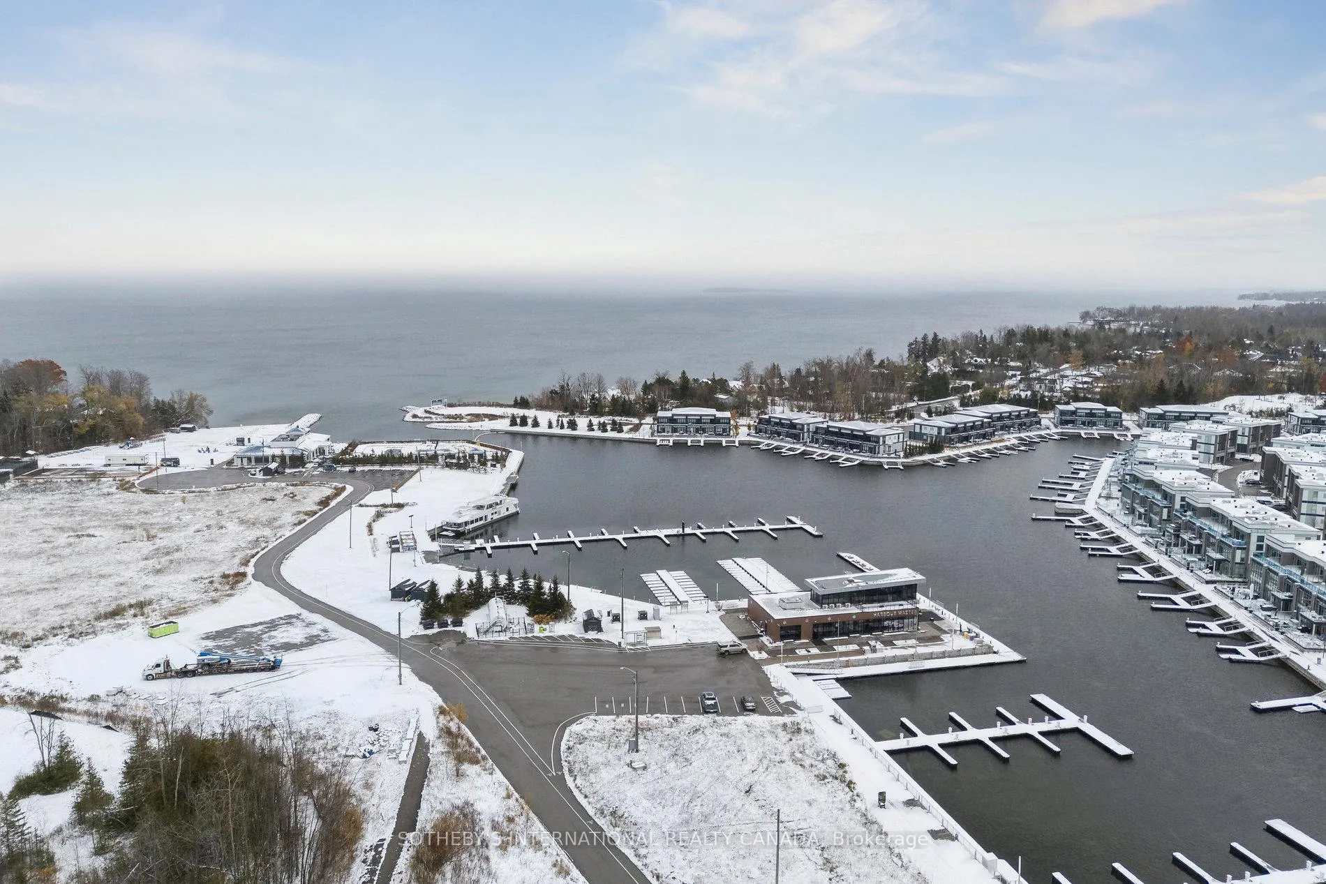 Photo 29 of Unit 621, 333 Sunseeker Avenue E, Innisfil, Rural Innisfil — HOMEH