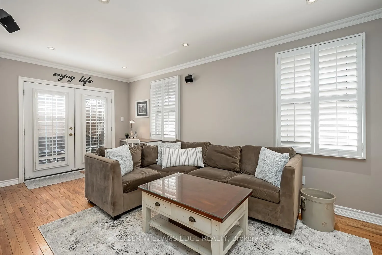 Photo 14 of 220 Townsend Avenue, Burlington, LaSalle — HOMEH