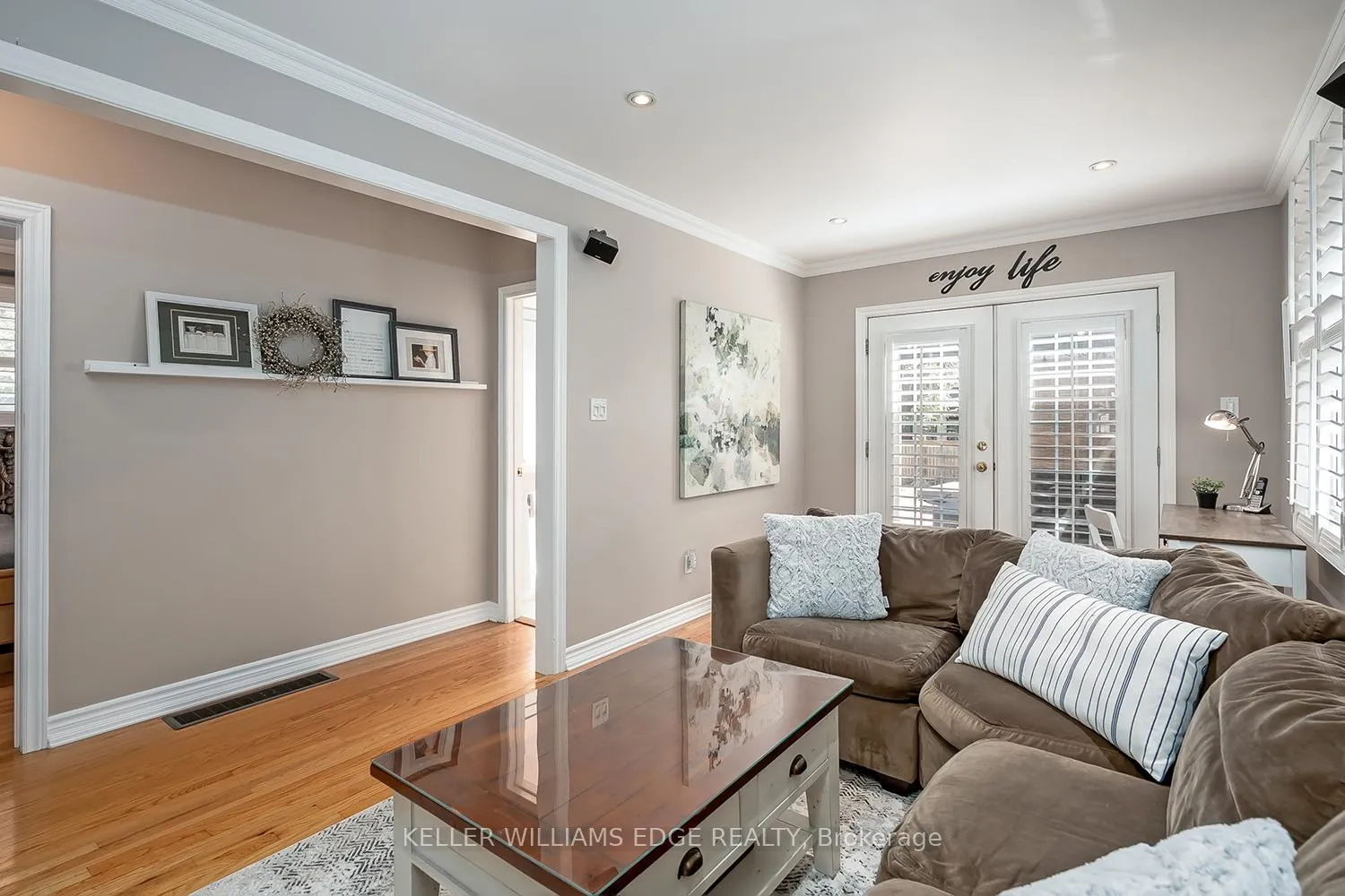 Photo 15 of 220 Townsend Avenue, Burlington, LaSalle — HOMEH