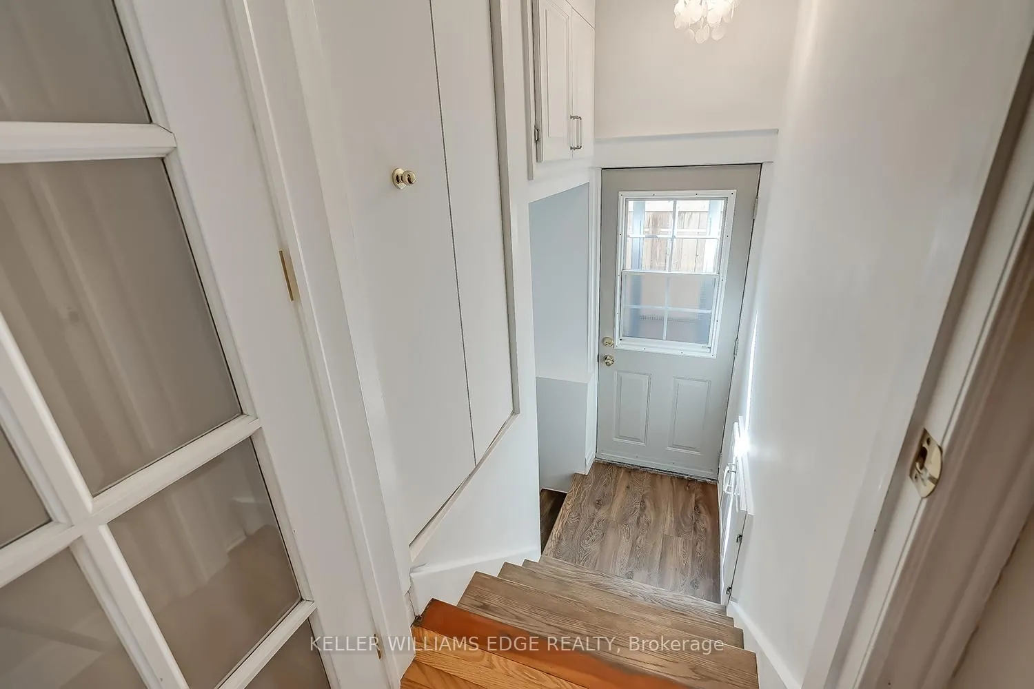 Photo 23 of 220 Townsend Avenue, Burlington, LaSalle — HOMEH