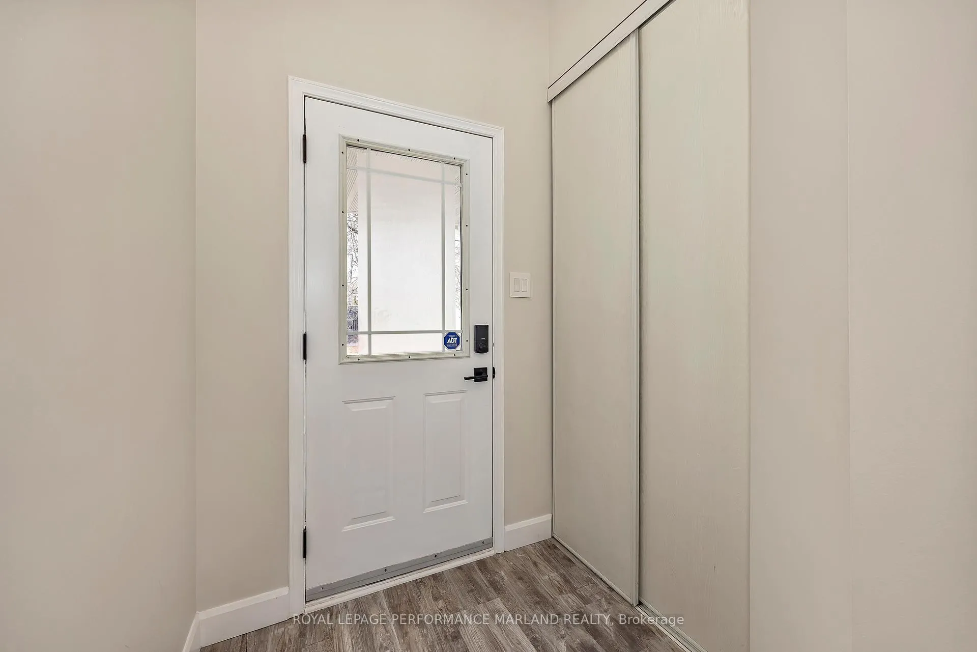 Photo 2 of Unit 18, 63 Madaket Private, Ottawa, Kanata - Emerald Meadows/Trailwest — HOMEH