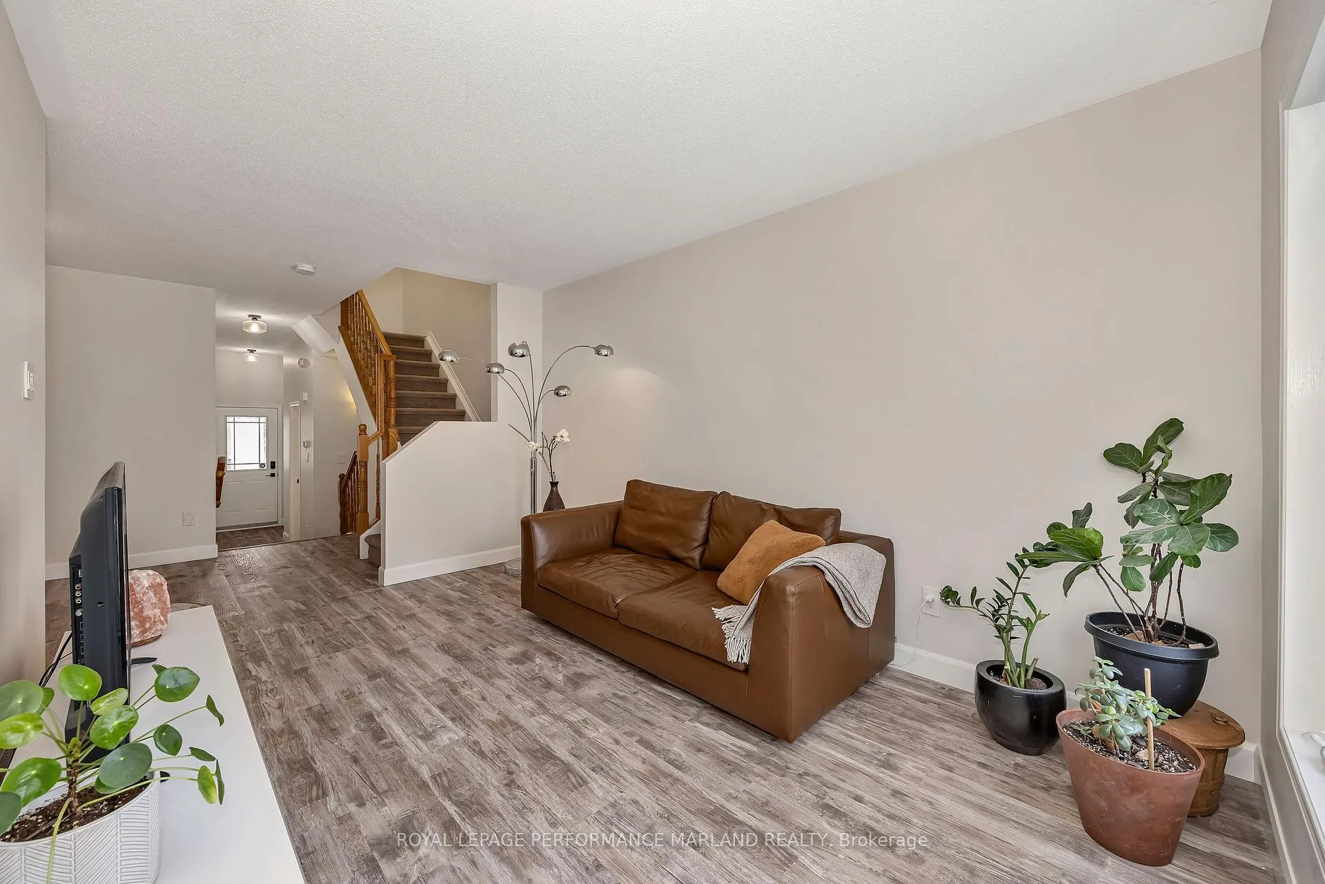 Photo 6 of Unit 18, 63 Madaket Private, Ottawa, Kanata - Emerald Meadows/Trailwest — HOMEH