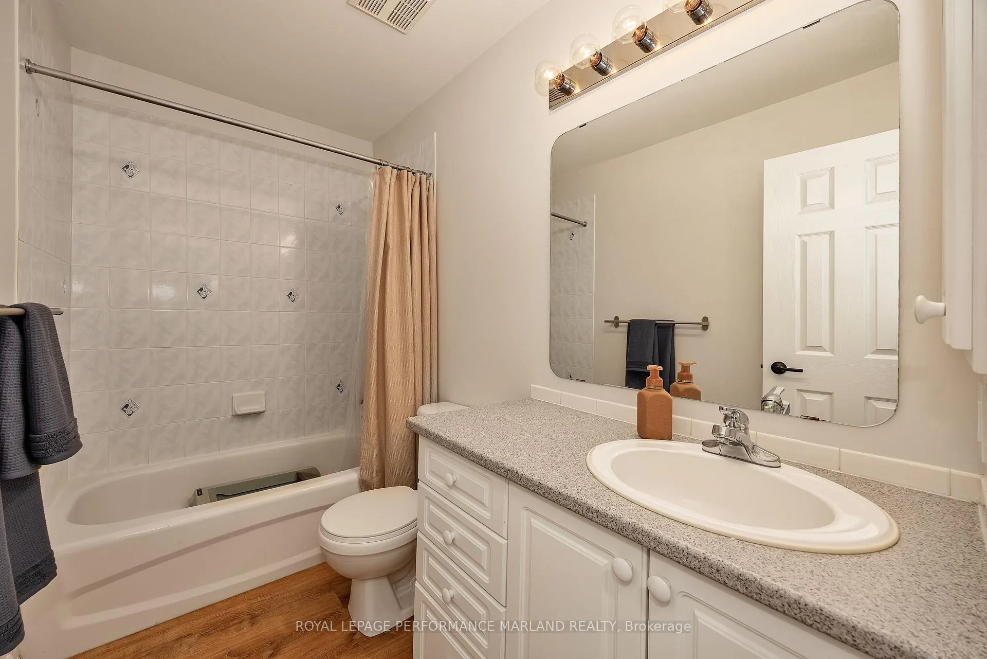 Photo 20 of Unit 18, 63 Madaket Private, Ottawa, Kanata - Emerald Meadows/Trailwest — HOMEH