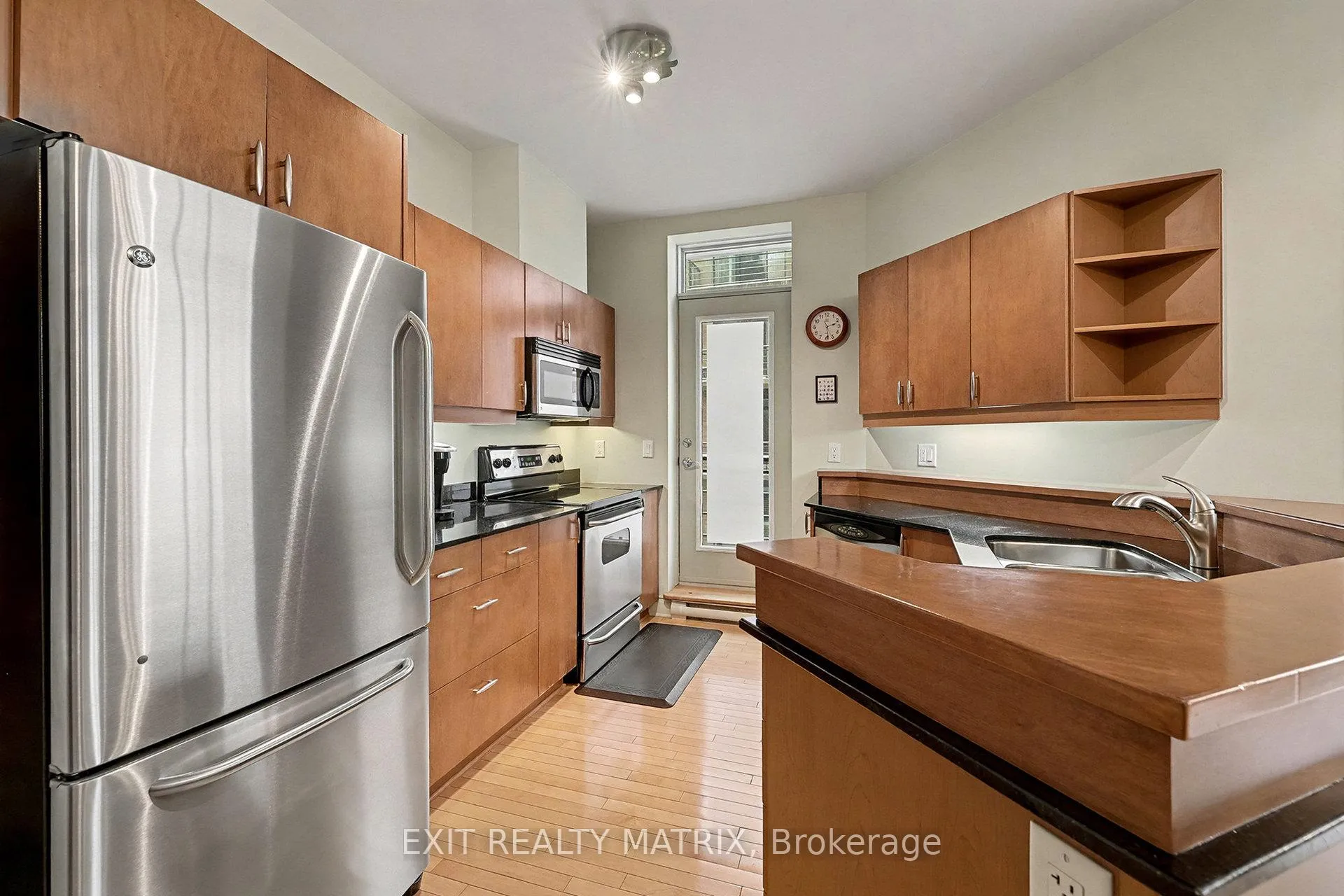 Photo 9 of Unit 1505, 85 Bronson Avenue, Ottawa, Ottawa Centre — HOMEH