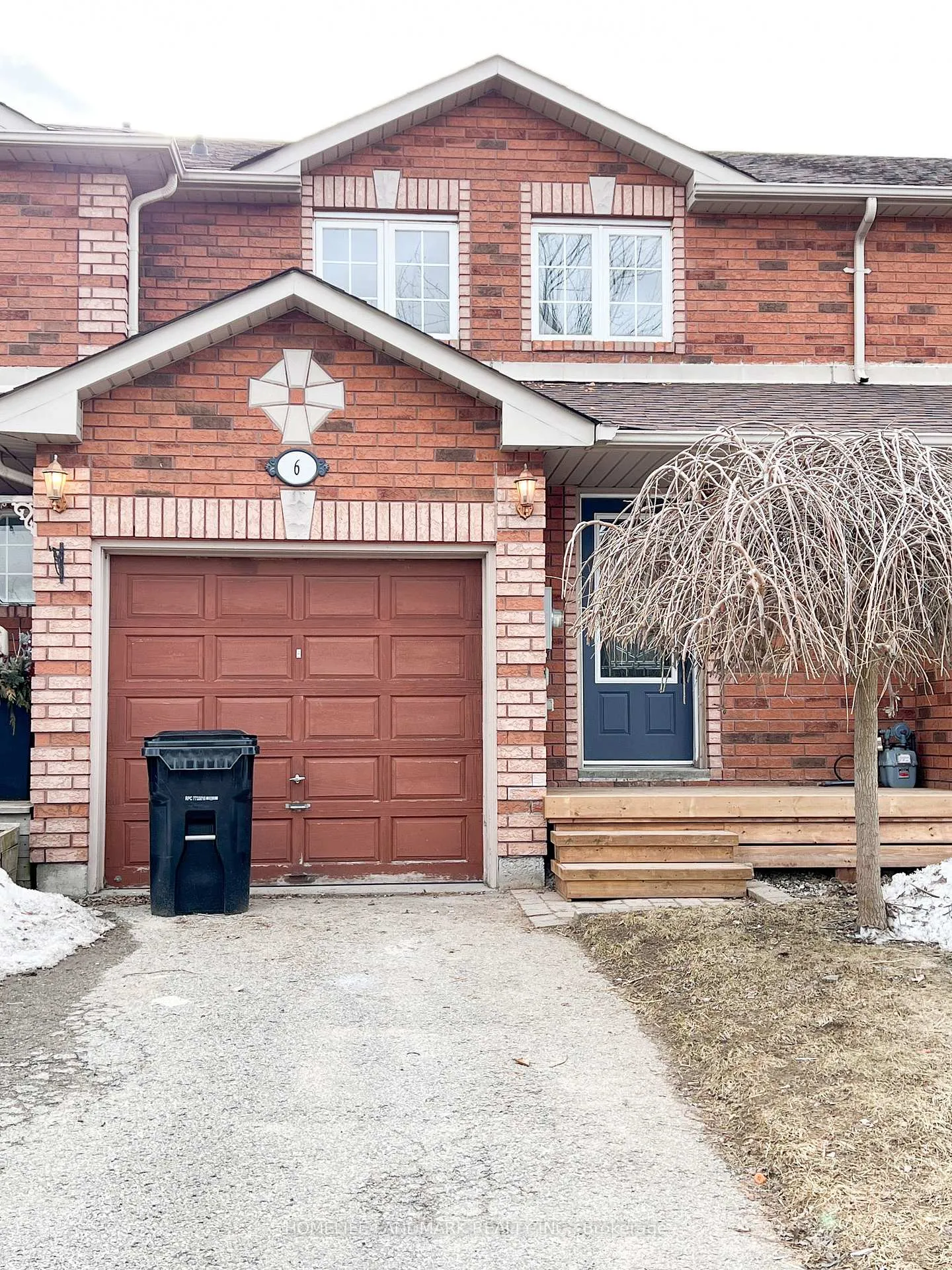 Photo 1 of 6 Silver Maple Crescent, Barrie, Holly — HOMEH