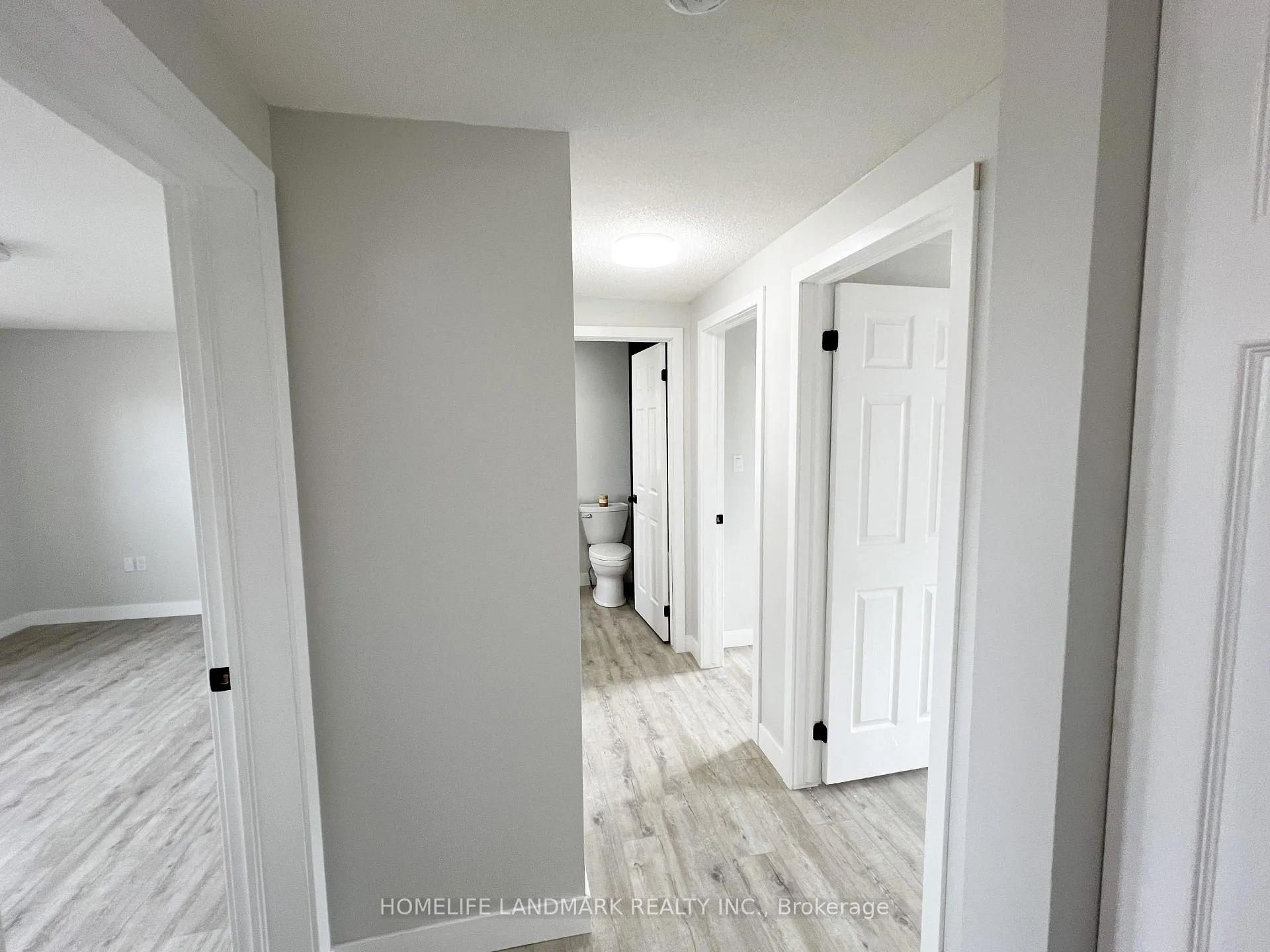 Photo 19 of 6 Silver Maple Crescent, Barrie, Holly — HOMEH
