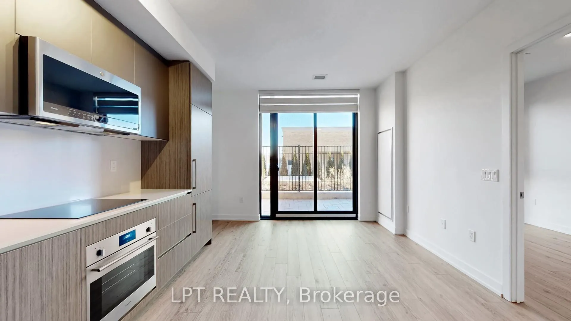 Photo 12 of Unit 107, 799 The Queensway, Etobicoke, Stonegate-Queensway — HOMEH