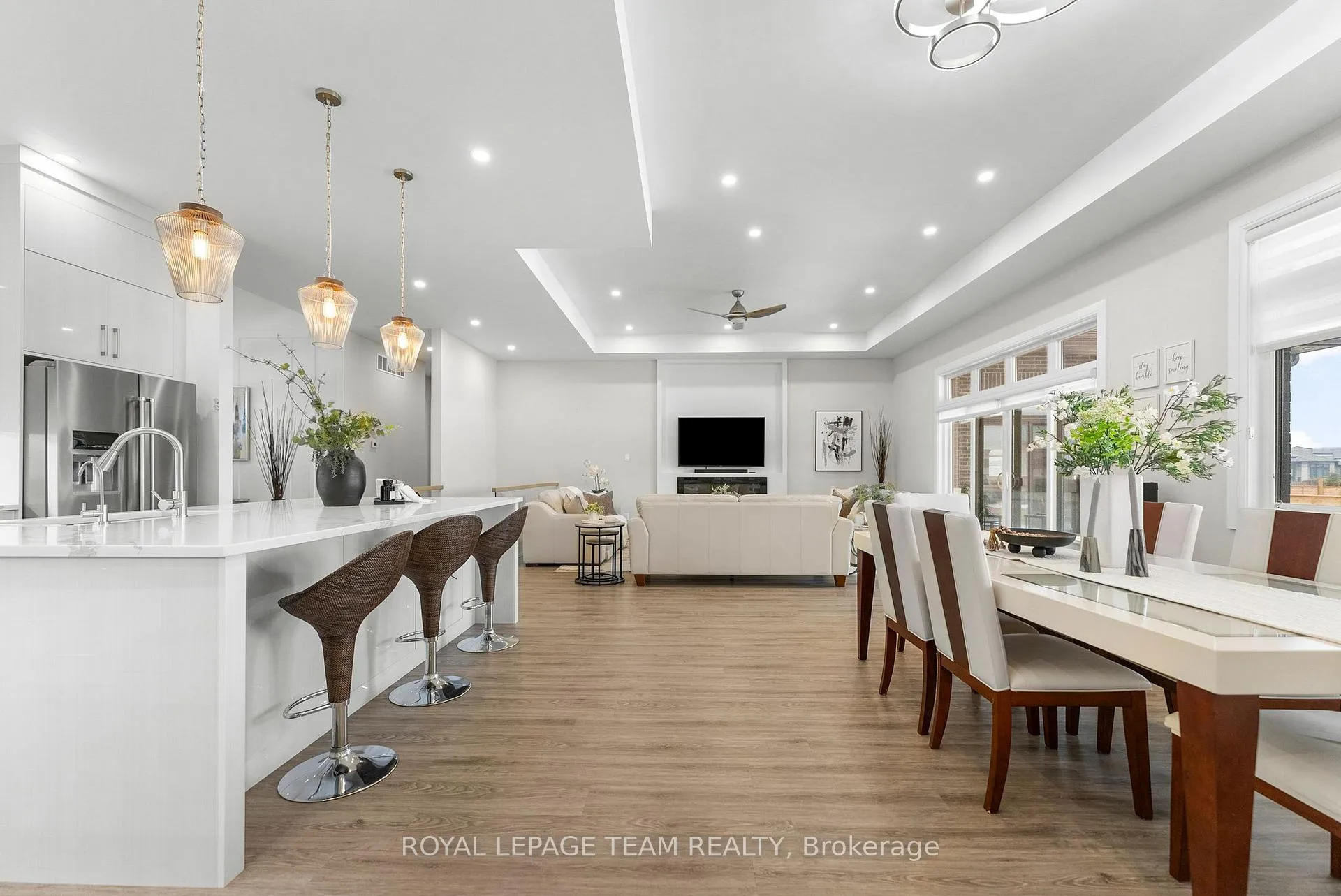 Photo 20 of 7125 Still Meadow Way, Ottawa, Greely — HOMEH