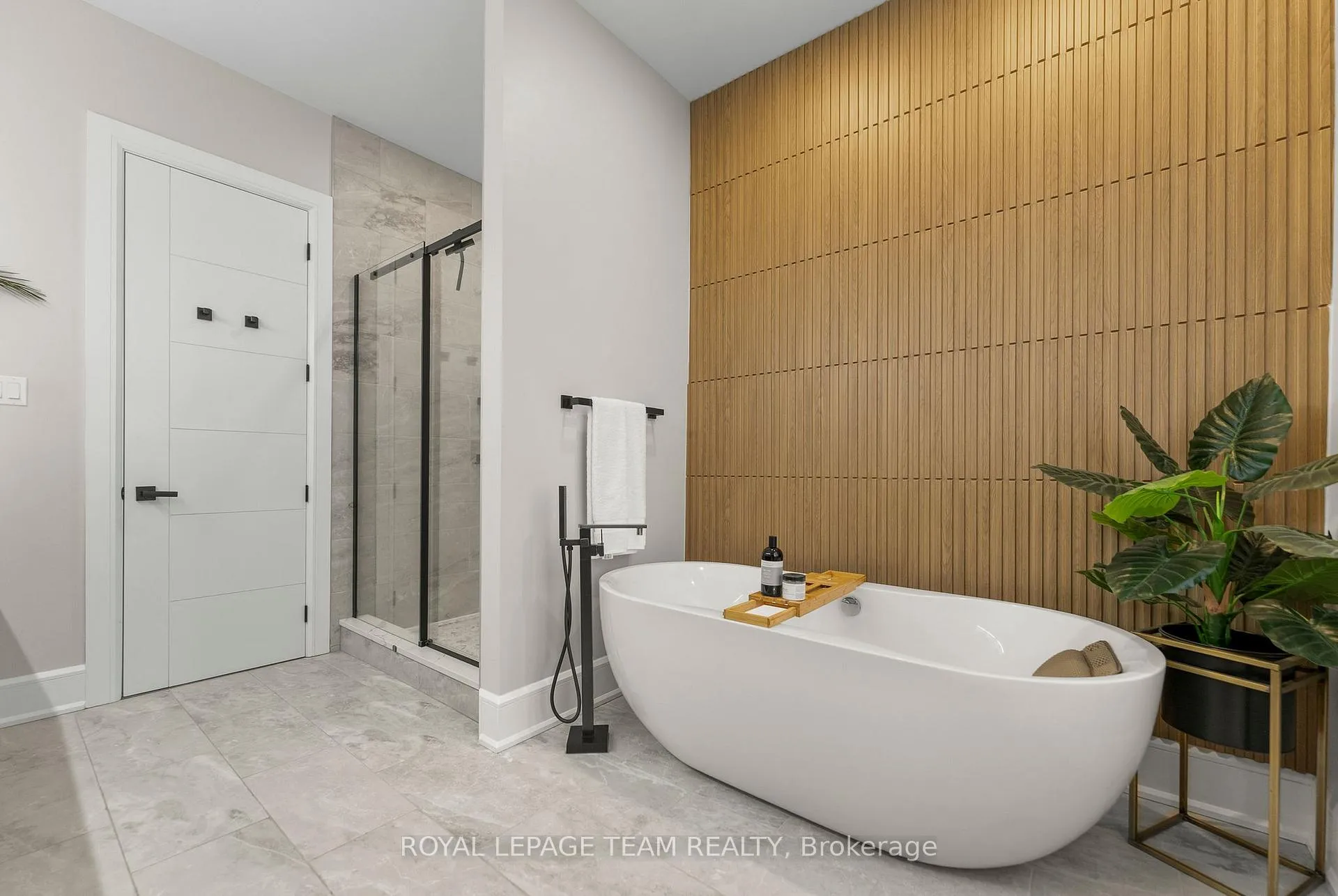 Photo 27 of 7125 Still Meadow Way, Ottawa, Greely — HOMEH