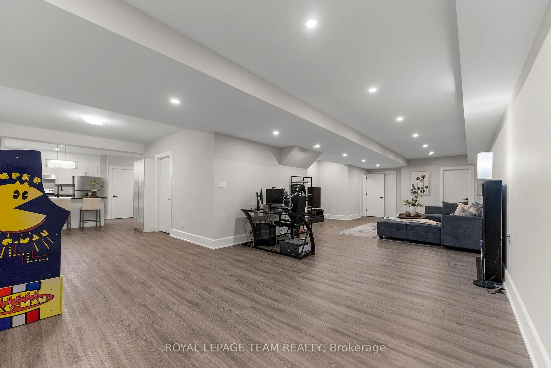 Photo 33 of 7125 Still Meadow Way, Ottawa, Greely — HOMEH