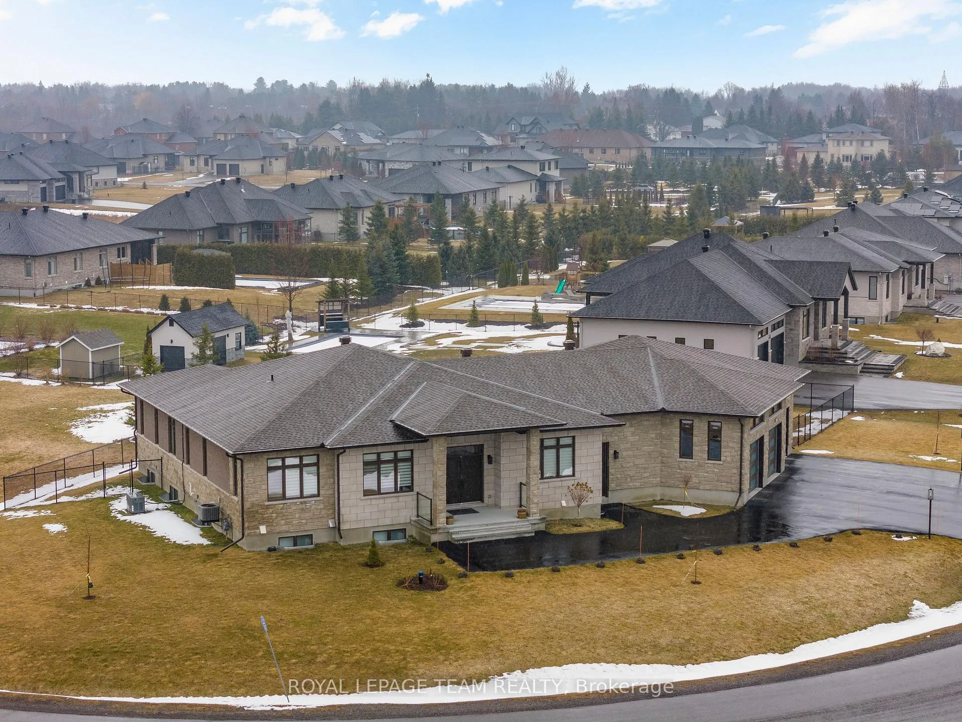 Photo 47 of 7125 Still Meadow Way, Ottawa, Greely — HOMEH
