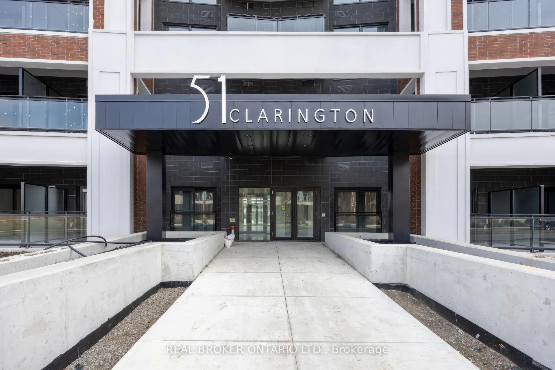 Photo 3 of Unit 823, 51 Clarington Boulevard, Clarington, Bowmanville — HOMEH