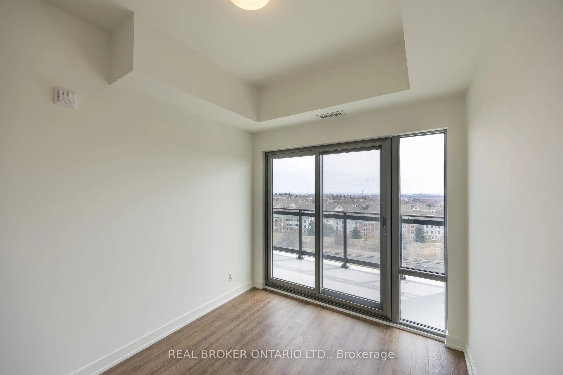 Photo 15 of Unit 823, 51 Clarington Boulevard, Clarington, Bowmanville — HOMEH