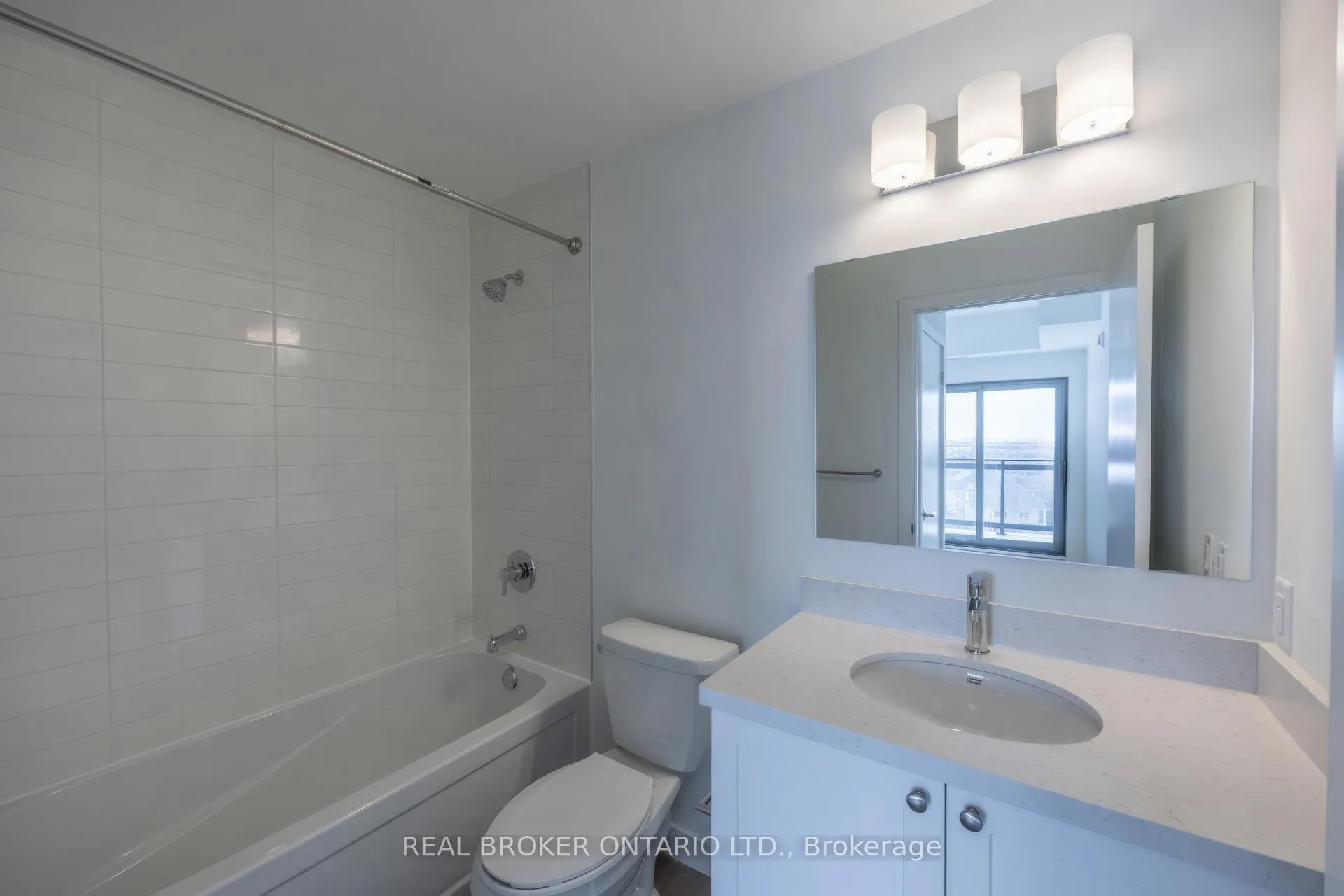 Photo 18 of Unit 823, 51 Clarington Boulevard, Clarington, Bowmanville — HOMEH