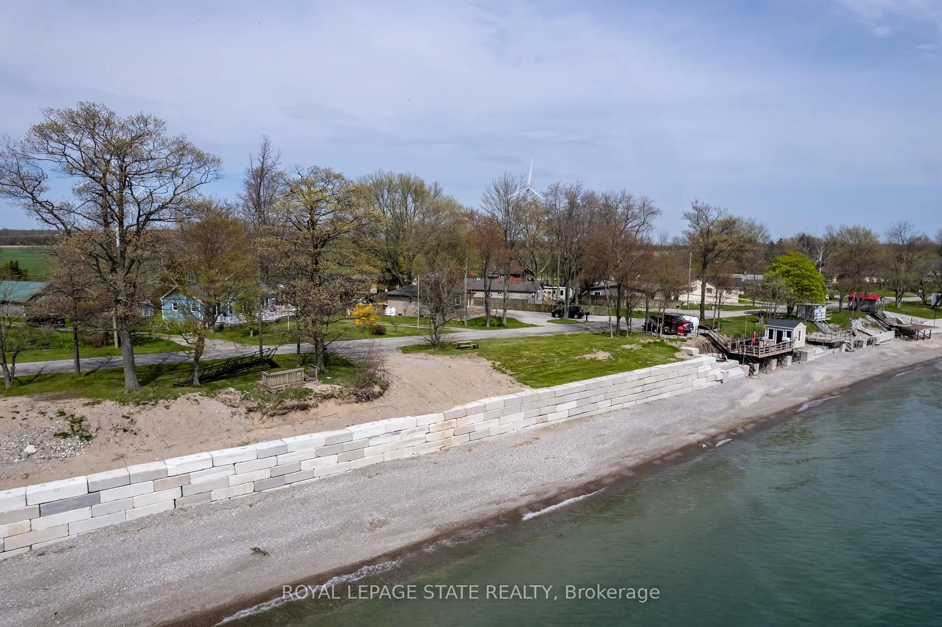 Photo 36 of 557 Edgewater Place, Haldimand, Dunnville — HOMEH