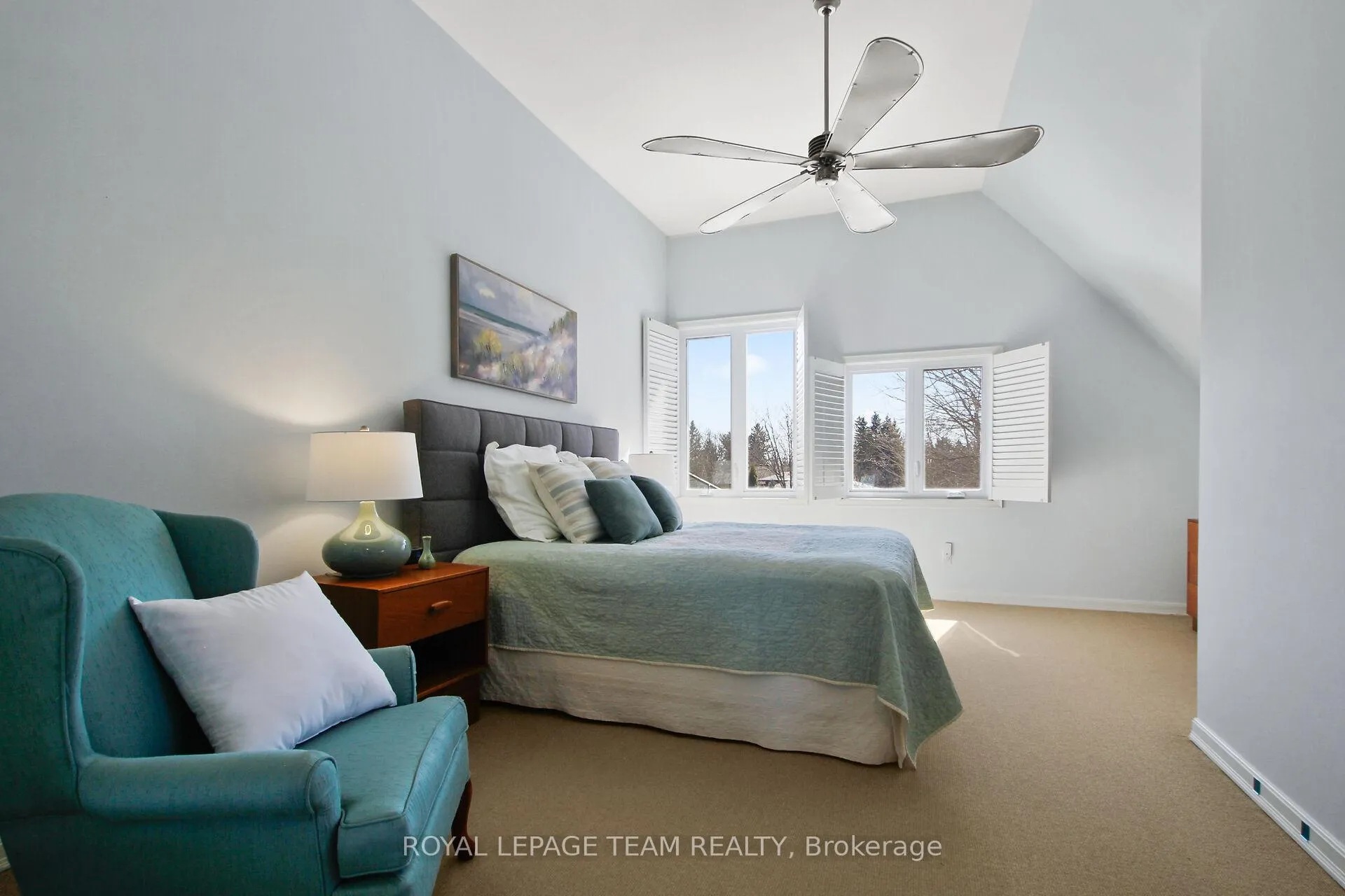 Photo 4 of 224 Knudson Drive, Ottawa, Kanata - Kanata Lakes/Heritage Hills — HOMEH