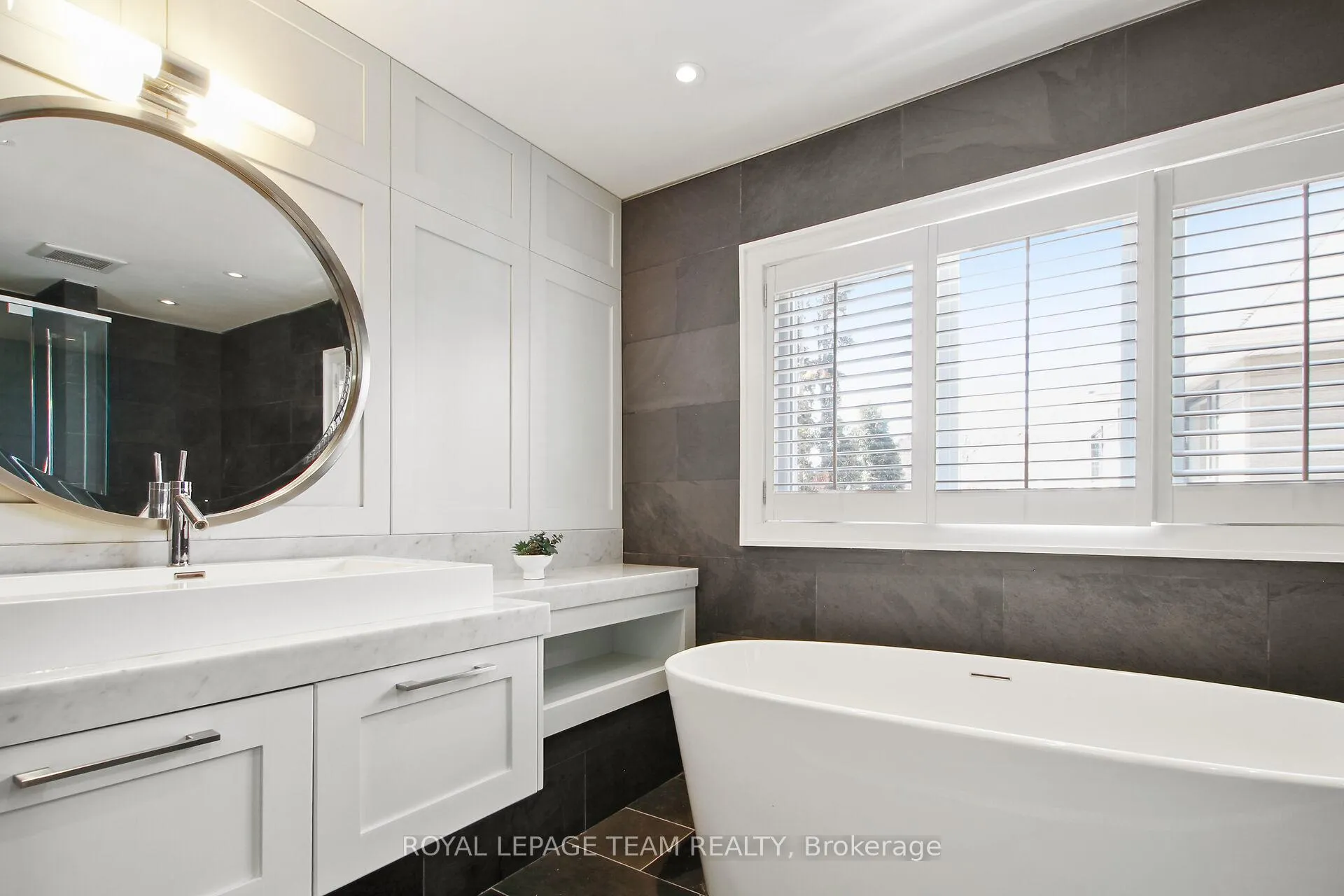 Photo 35 of 224 Knudson Drive, Ottawa, Kanata - Kanata Lakes/Heritage Hills — HOMEH