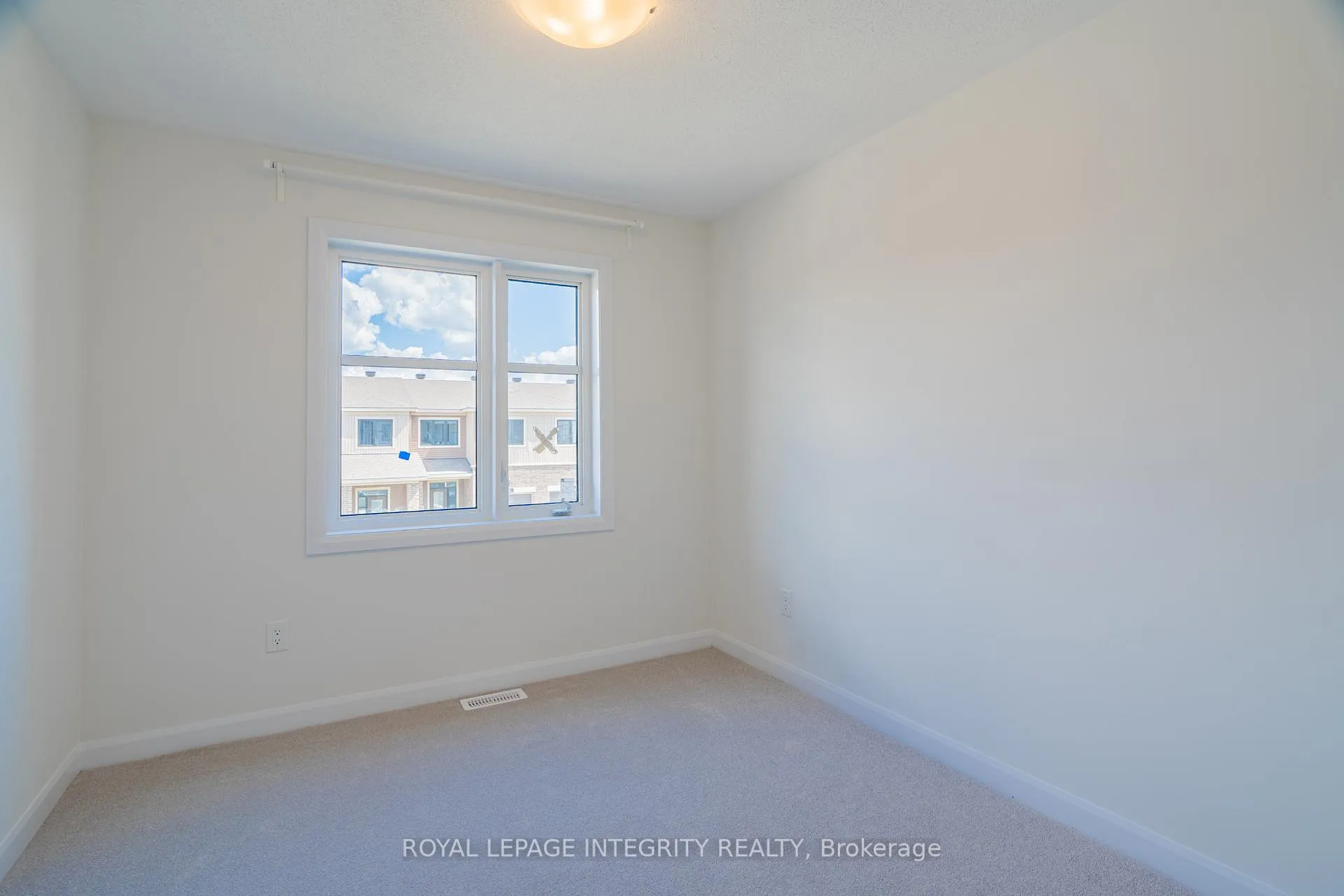 Photo 20 of 90 Osler Street, Ottawa, Kanata - Morgan's Grant/South March — HOMEH