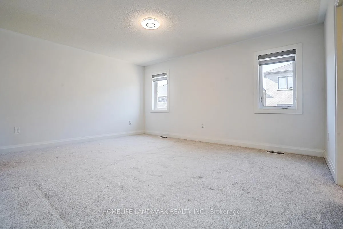 Photo 18 of 1404 Mockingbird Square, Pickering, Rural Pickering — HOMEH