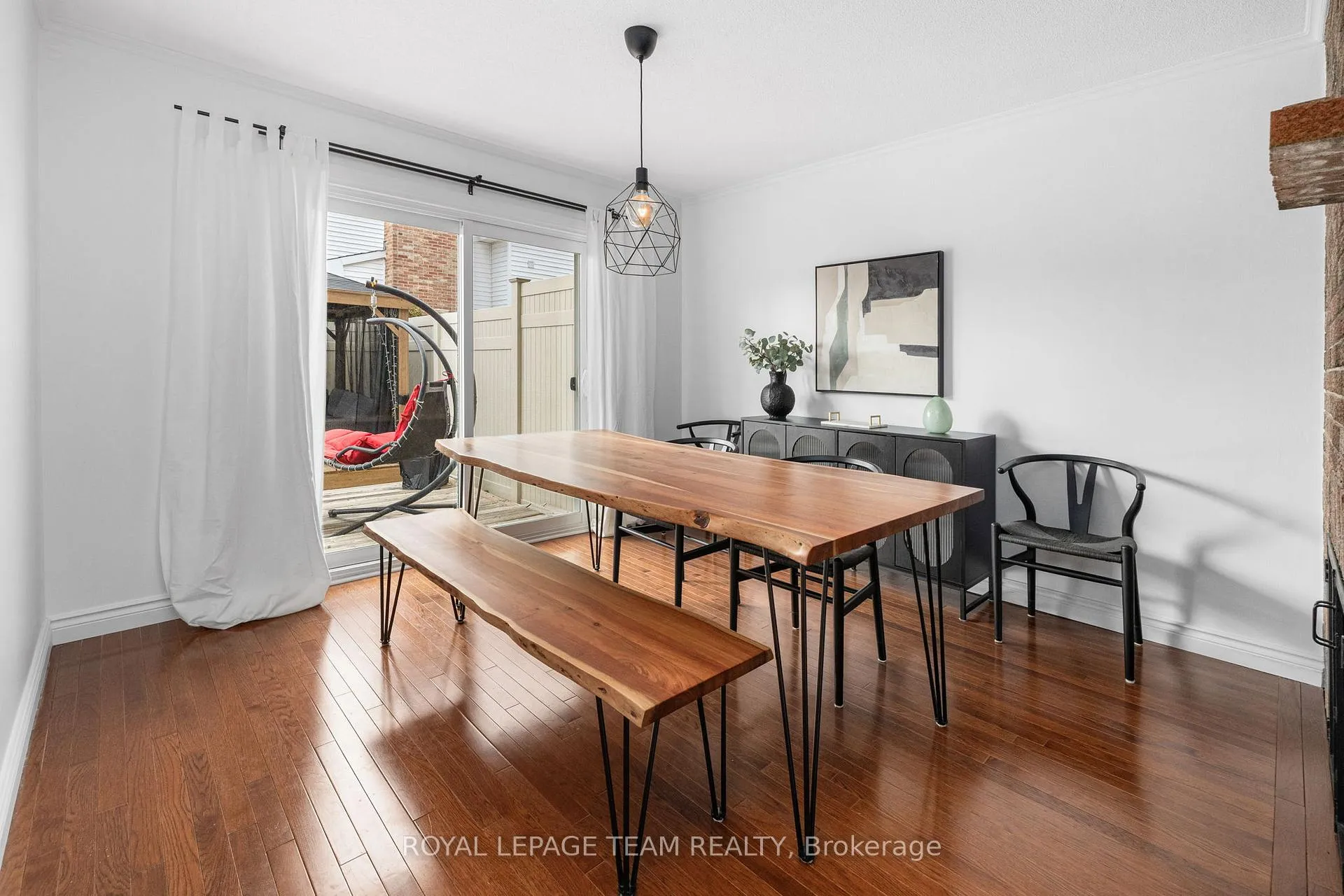Photo 10 of 28 Conover Street, Ottawa, Craig Henry/Woodvale — HOMEH